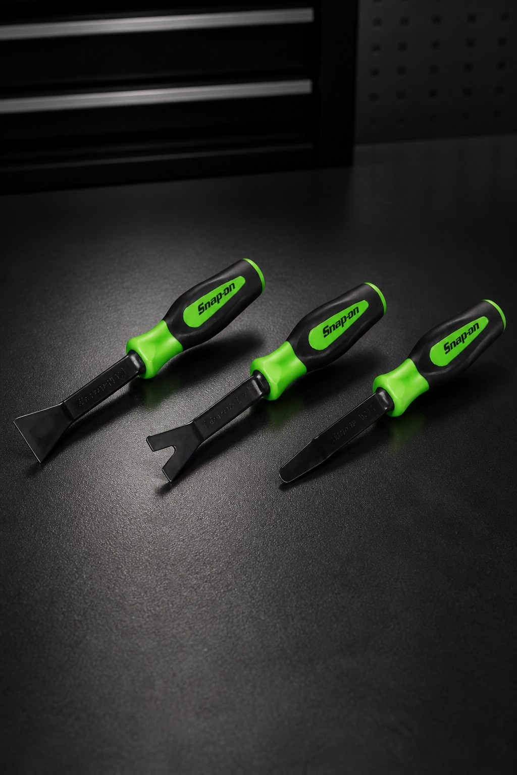 Snap On Tools 3pcs Trim PRY Tool Set Non -marring Instinct Handle PKSGT300GR NEW