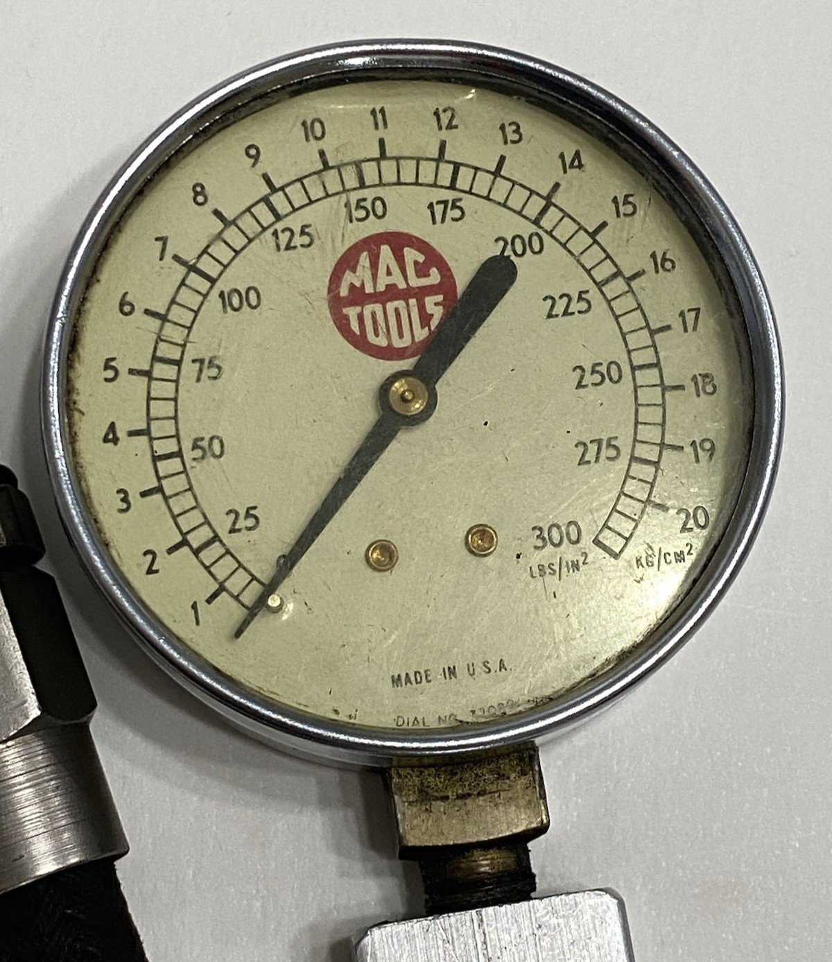 VTG MAC TOOLS TRANSMISSION AND ENGINE OIL PRESSURE GAUGE DIAL # 37089 USA MADE