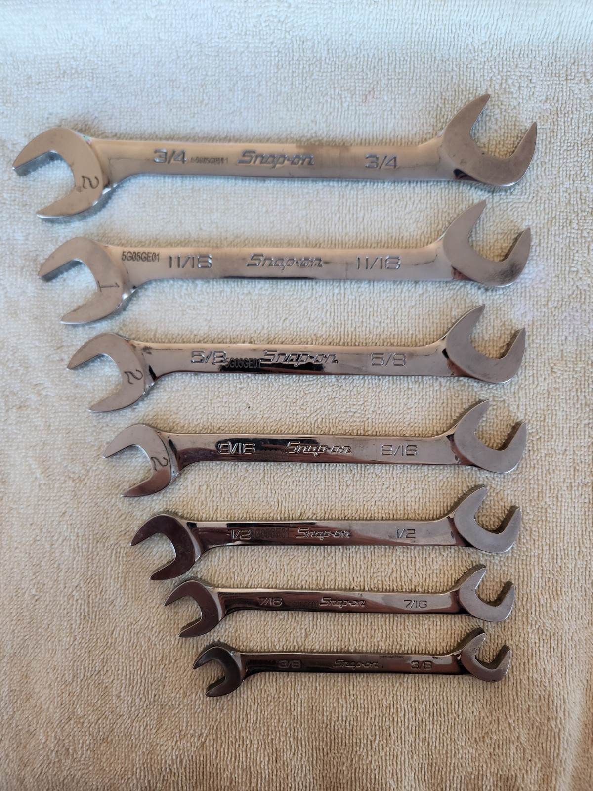 Snap On 7 Piece SAE Four-Way Angle Head Open-End Wrench Set VS807B