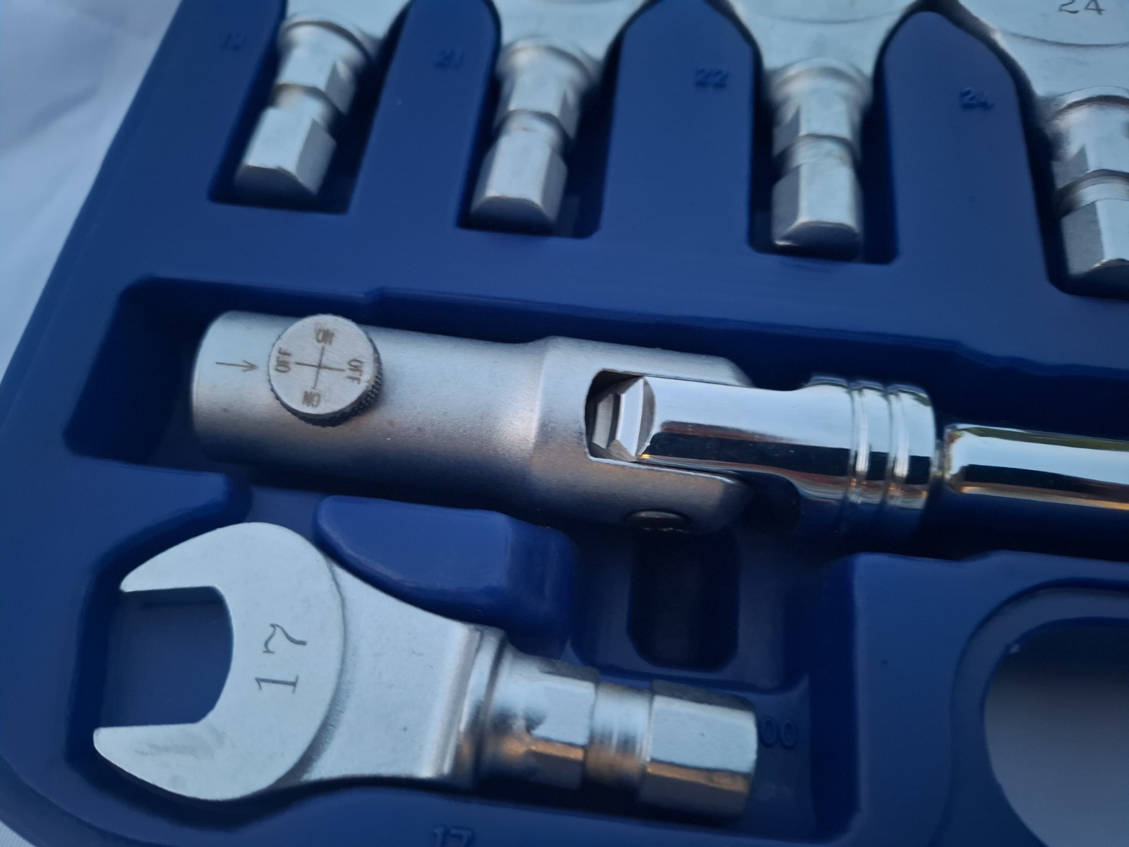 Boxed NOS LASER 10 piece obstruction spanner head tool set Never Used