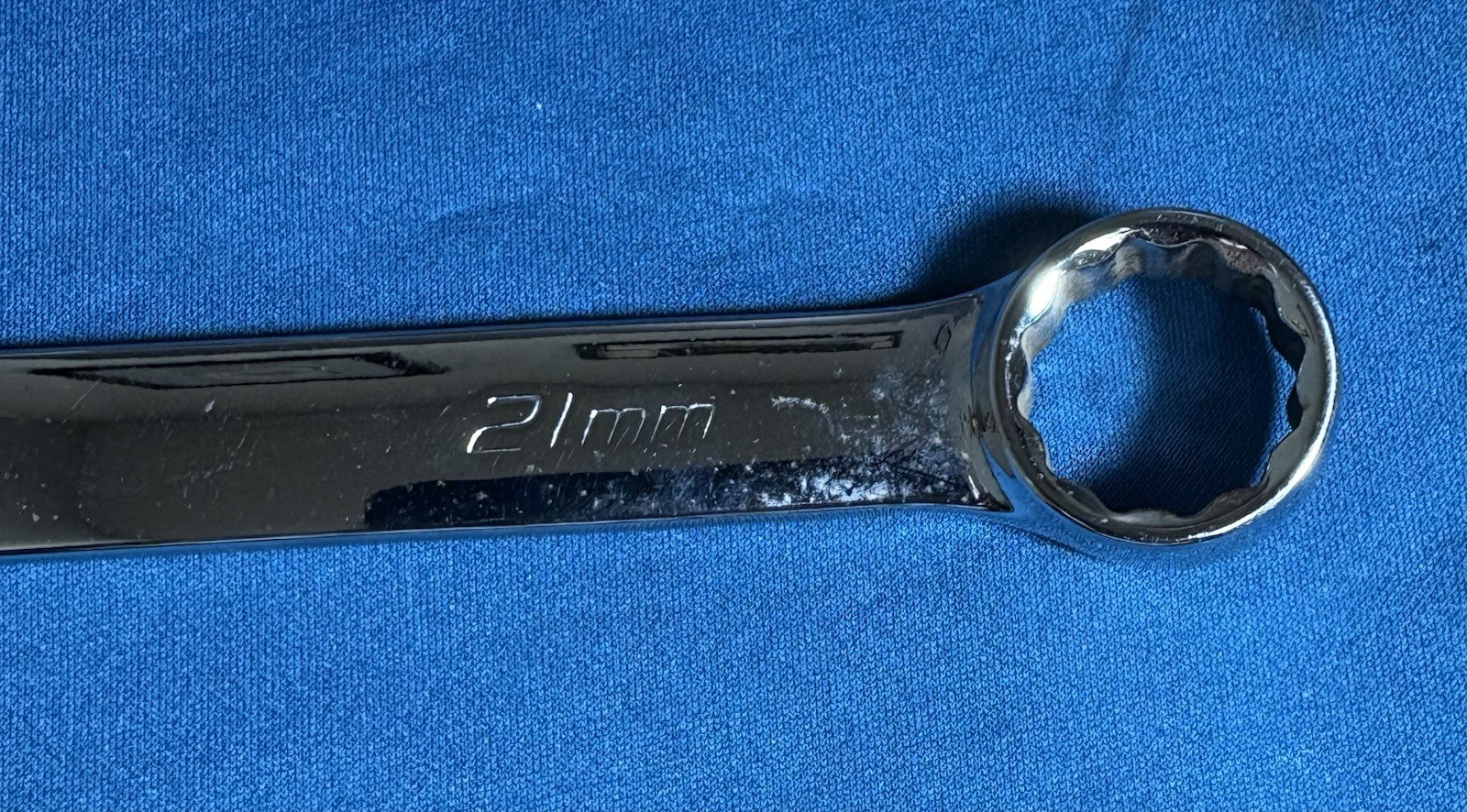 Snap-On ™ Tools USA 21mm Metric Standard 12 Point Chrome Combo Wrench OEXM210B