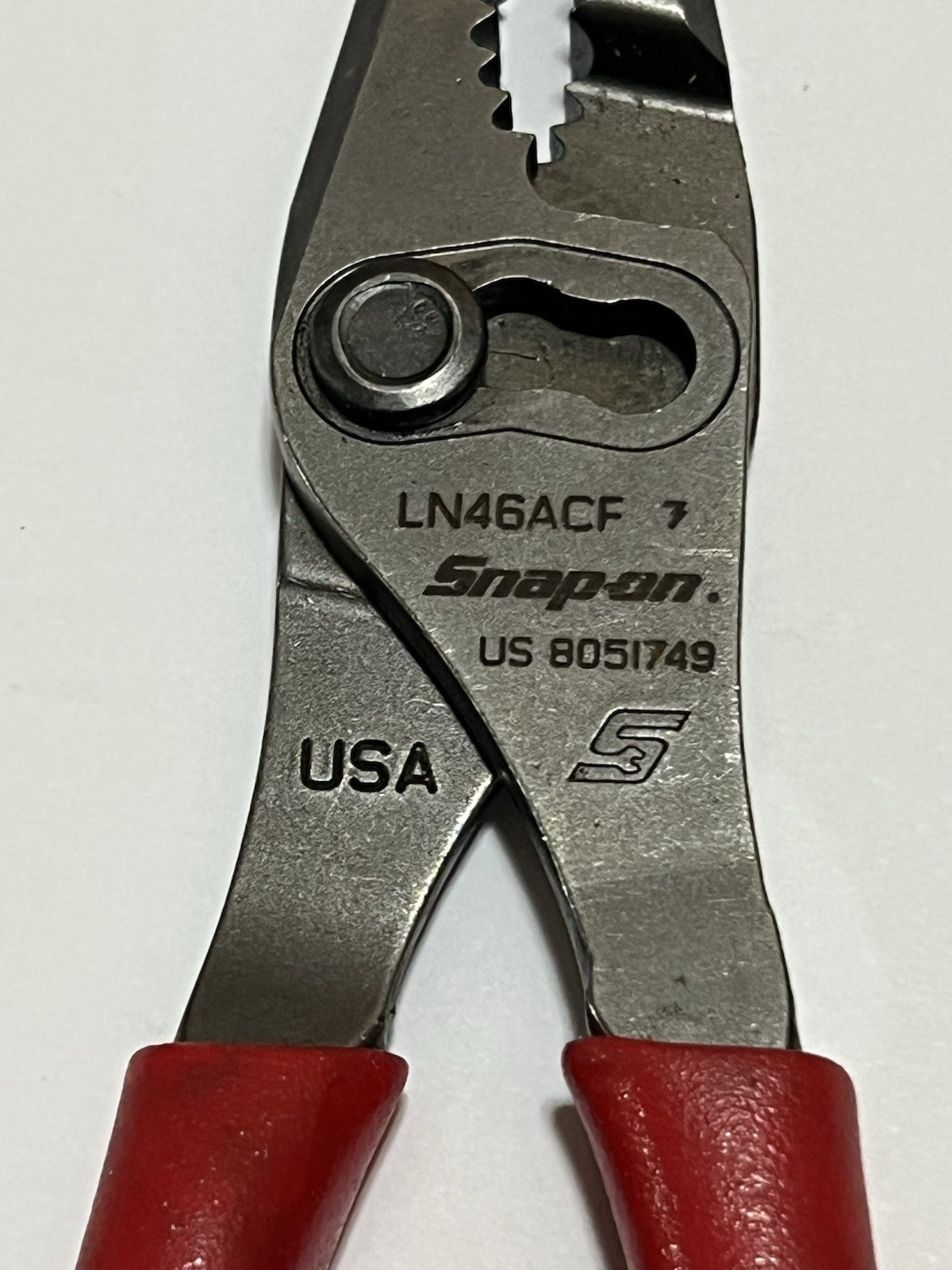 Snap On LN46ACF Long Nose Slip Joint Soft Grip Pliers 7″ Long USA NICE