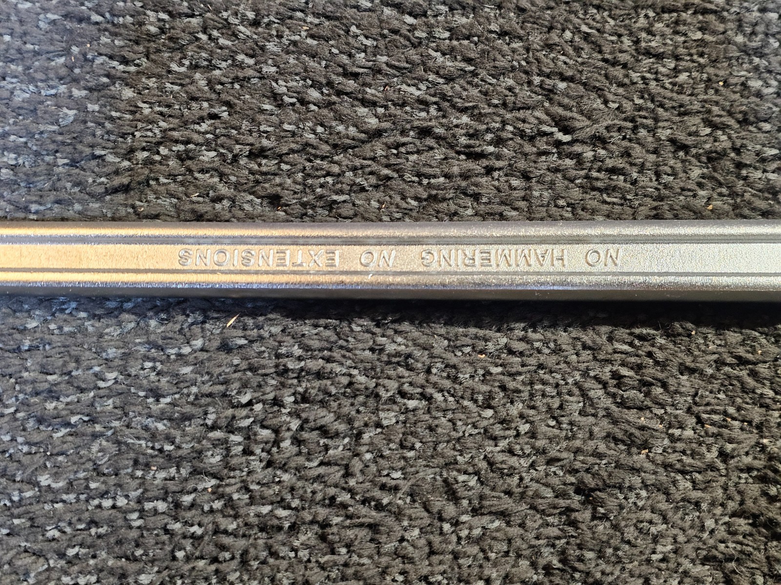 OTC Tools 6969 24″ Ratcheting Chain Wrench 3 to 6-1/2 in Chain Adjustment Range