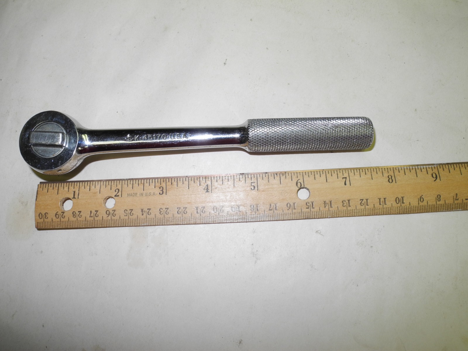 MIXED LOT OF 2 SOCKET DRIVES AND 2 BREAKER BARS, 3/8″ AND 1/2″ NICE CLEAN SHAPE