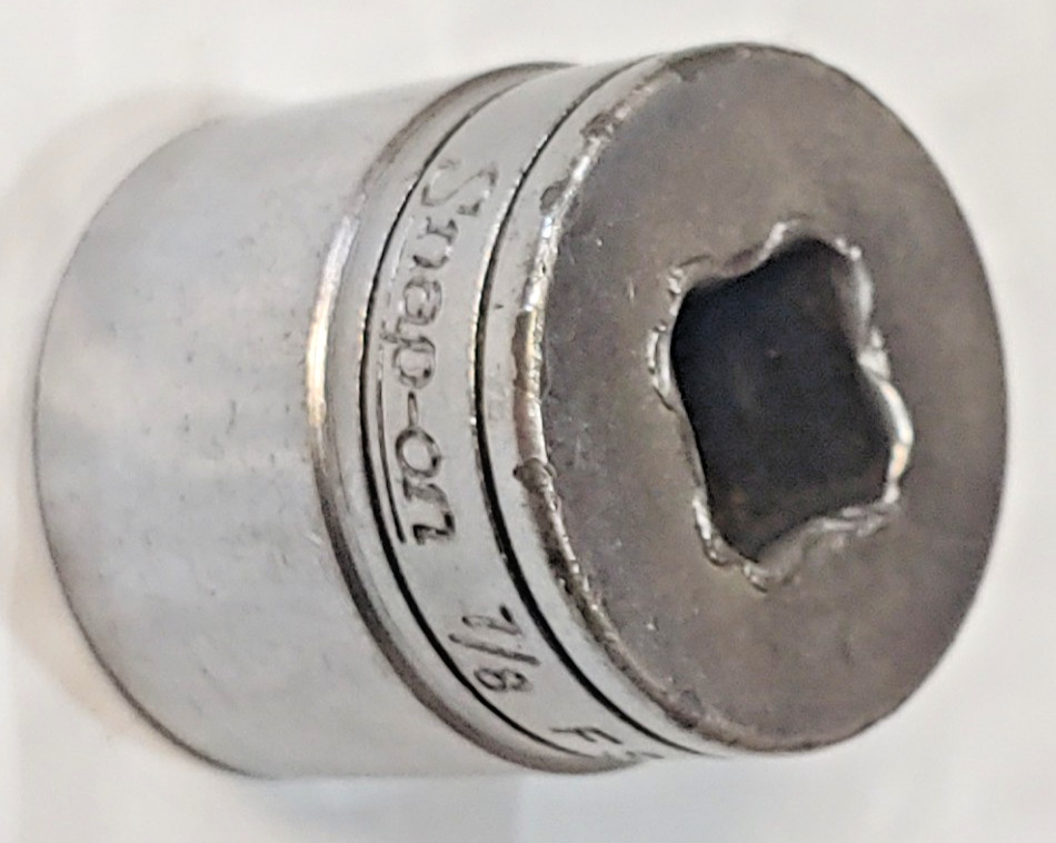 Snap-on FS281 3/8″ Drive 7/8″ Standard Flank Drive Socket 6-point Made in USA