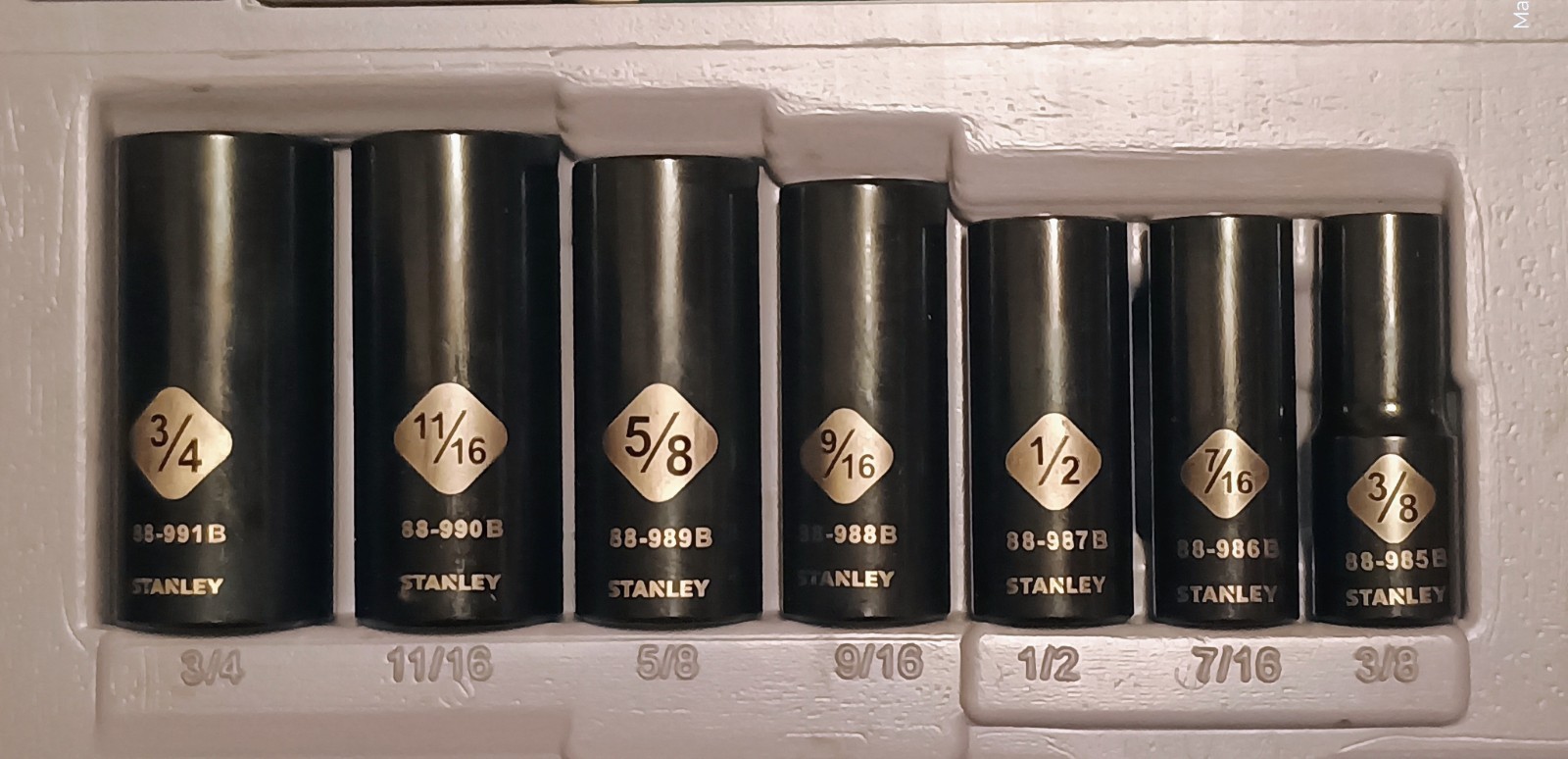 Stanley Black Chrome 7 Piece Deepwell SAE 6 Point Socket Set For 3/8″ Drive