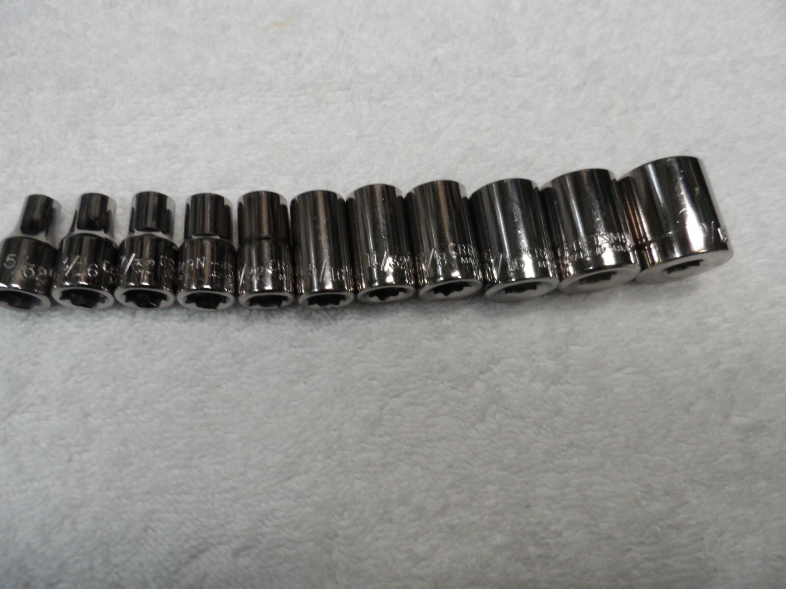 Craftsman 1/4″ Drive SAE Shallow Socket Set NOS USA 6pt (5/32 to 9/16″), 11 pcs