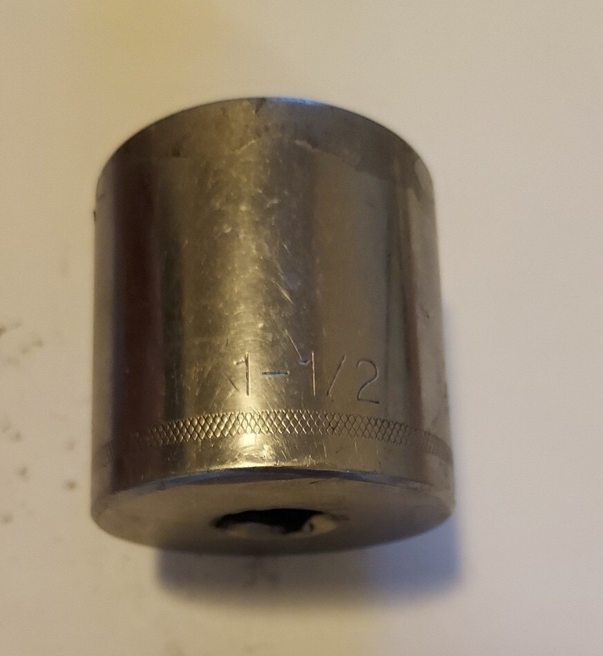 NAPA 1/2″ Drive SAE 1-1/2″ 12-Point Shallow Socket NT1248 NOS Made in U.S.A.