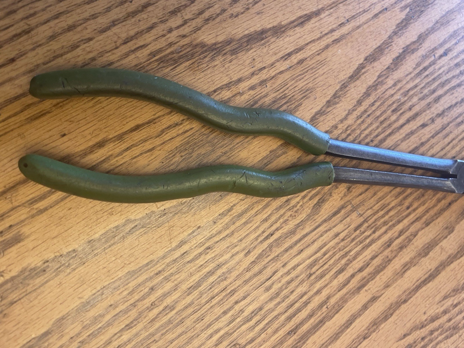 HD Long Reach (11″) Hooked Bent Needle Nose Pliers Mechanic Hand Tools