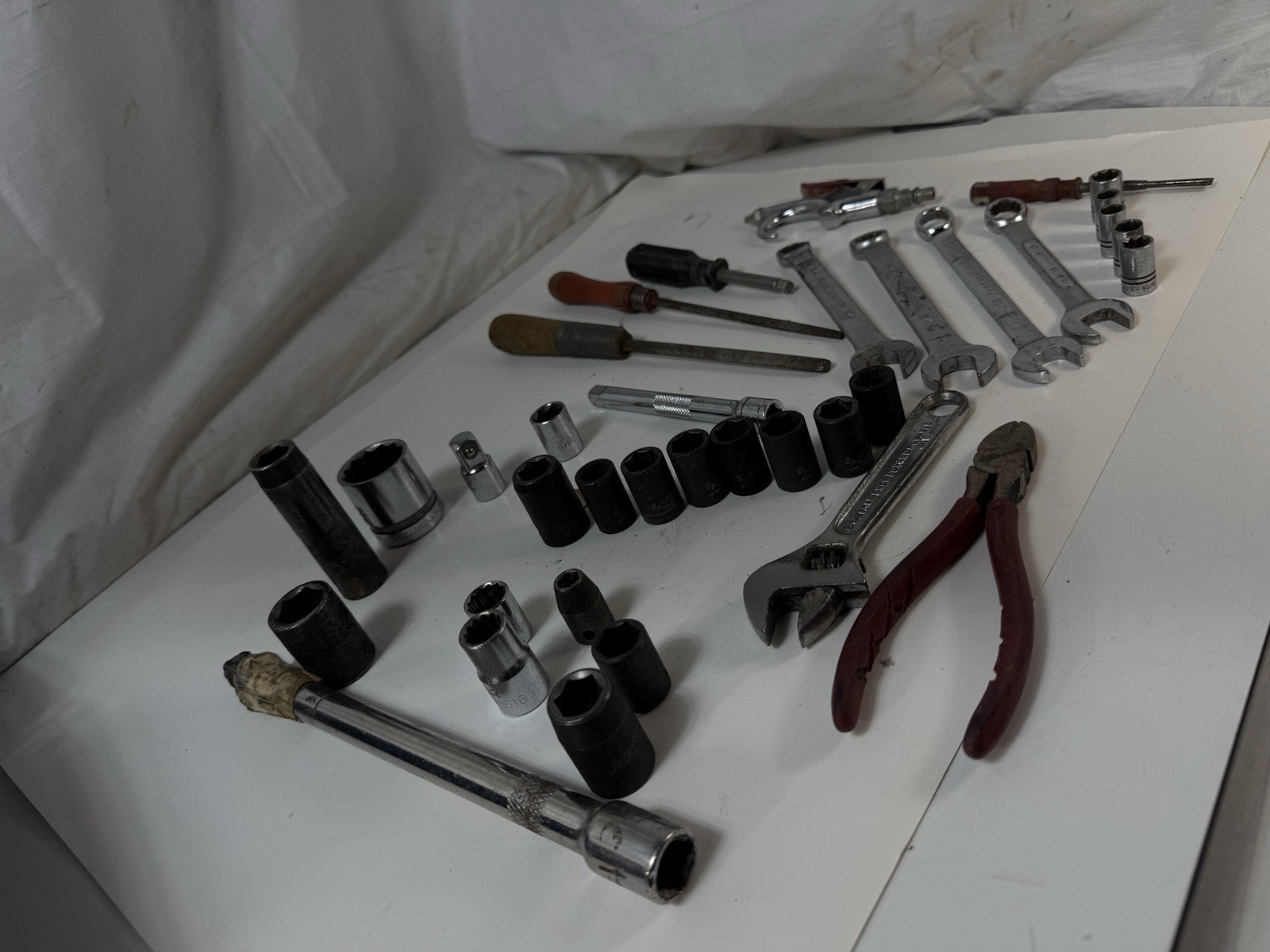 Lot Of 30 Mechanic Tools Sockets Wrenches Pliers Screwdrivers GP Ace Indestro