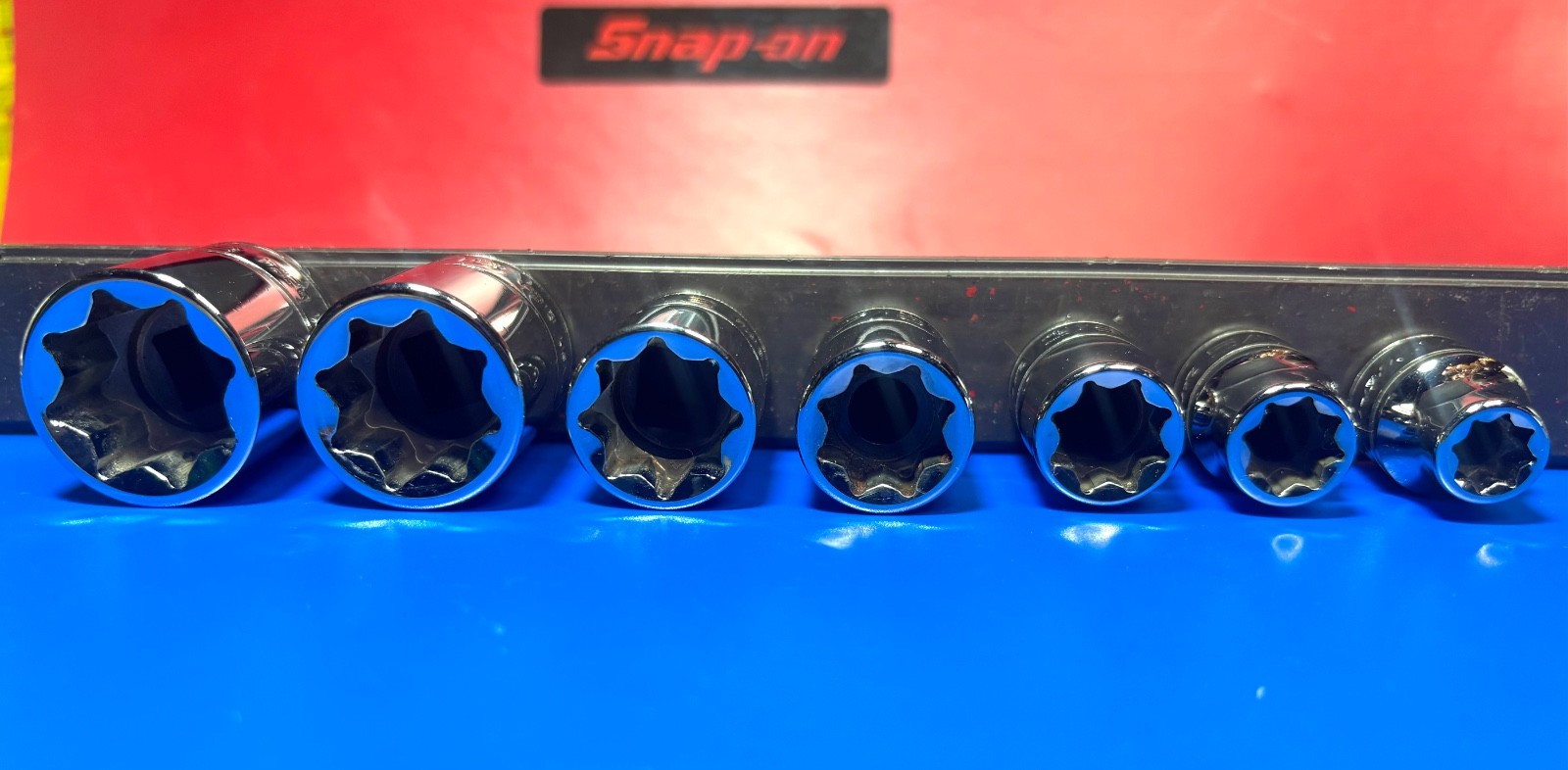 Snap-On Tools 7pc 3/8″ Drive 8-POINT DOUBLE SQUARE Socket Set W/Mag Tray