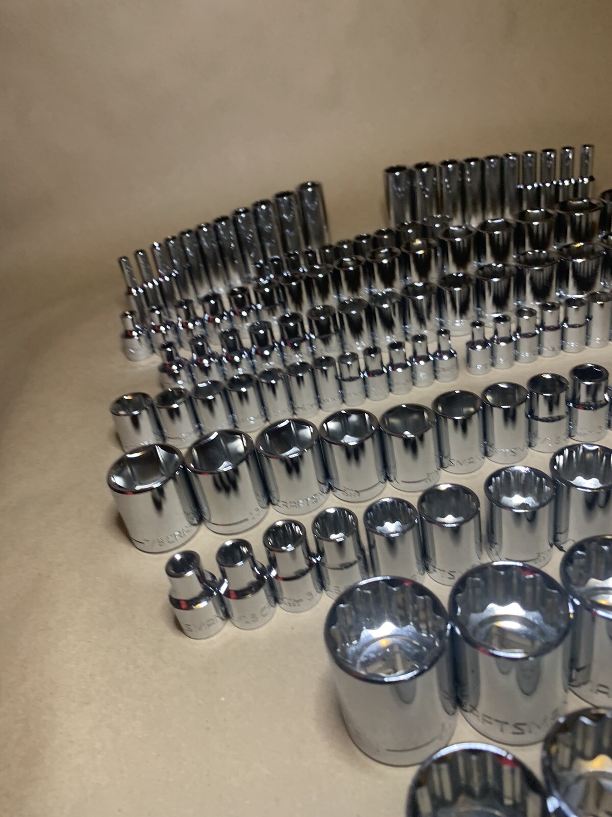 CRAFTSMAN 116 pc 1/4 3/8 1/2 Dr SAE METRIC MM 6pt 12pt ratchet wrench socket set