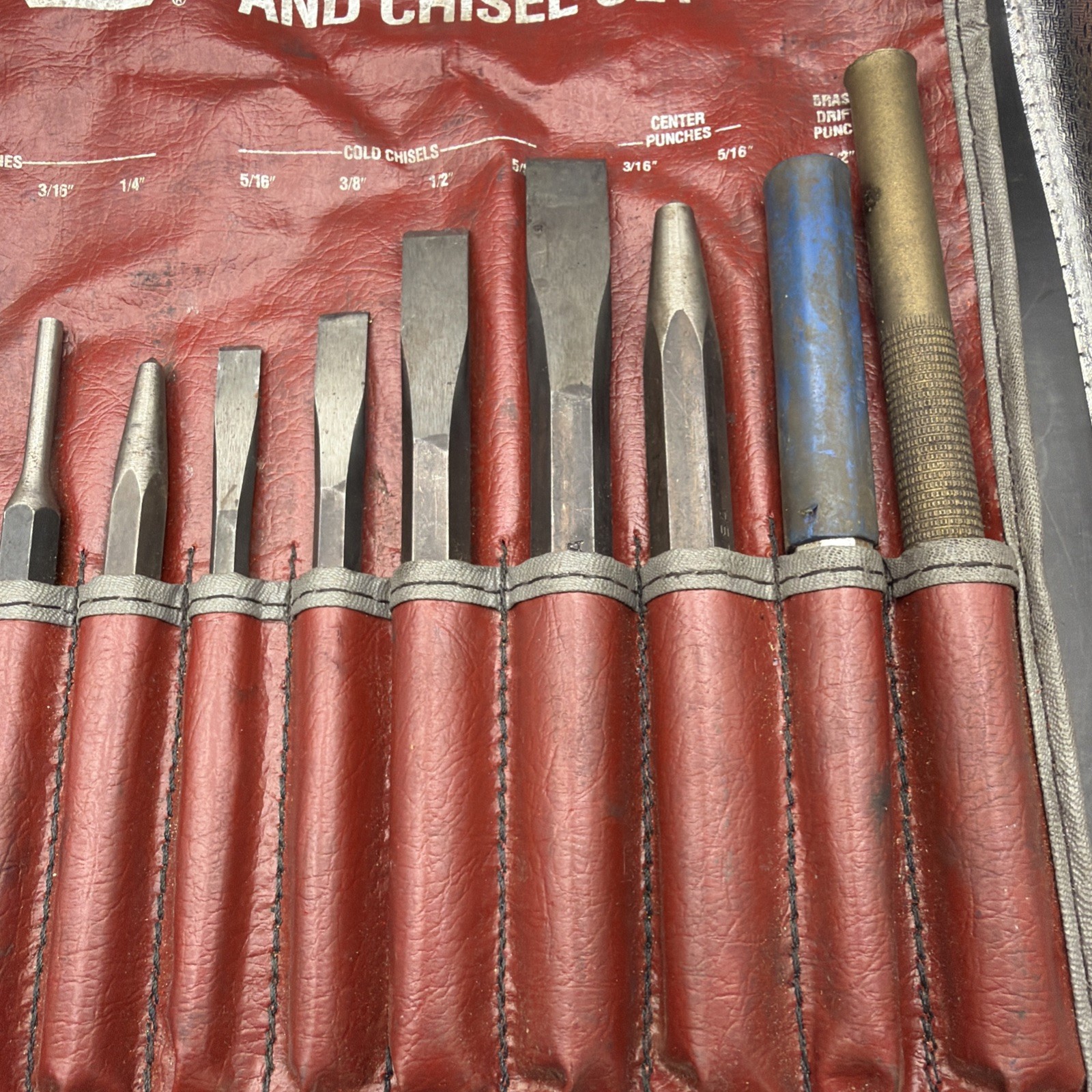 Matco Tools Punch Chisel Set 17-Piece Kit With Storage Pouch SPL17K