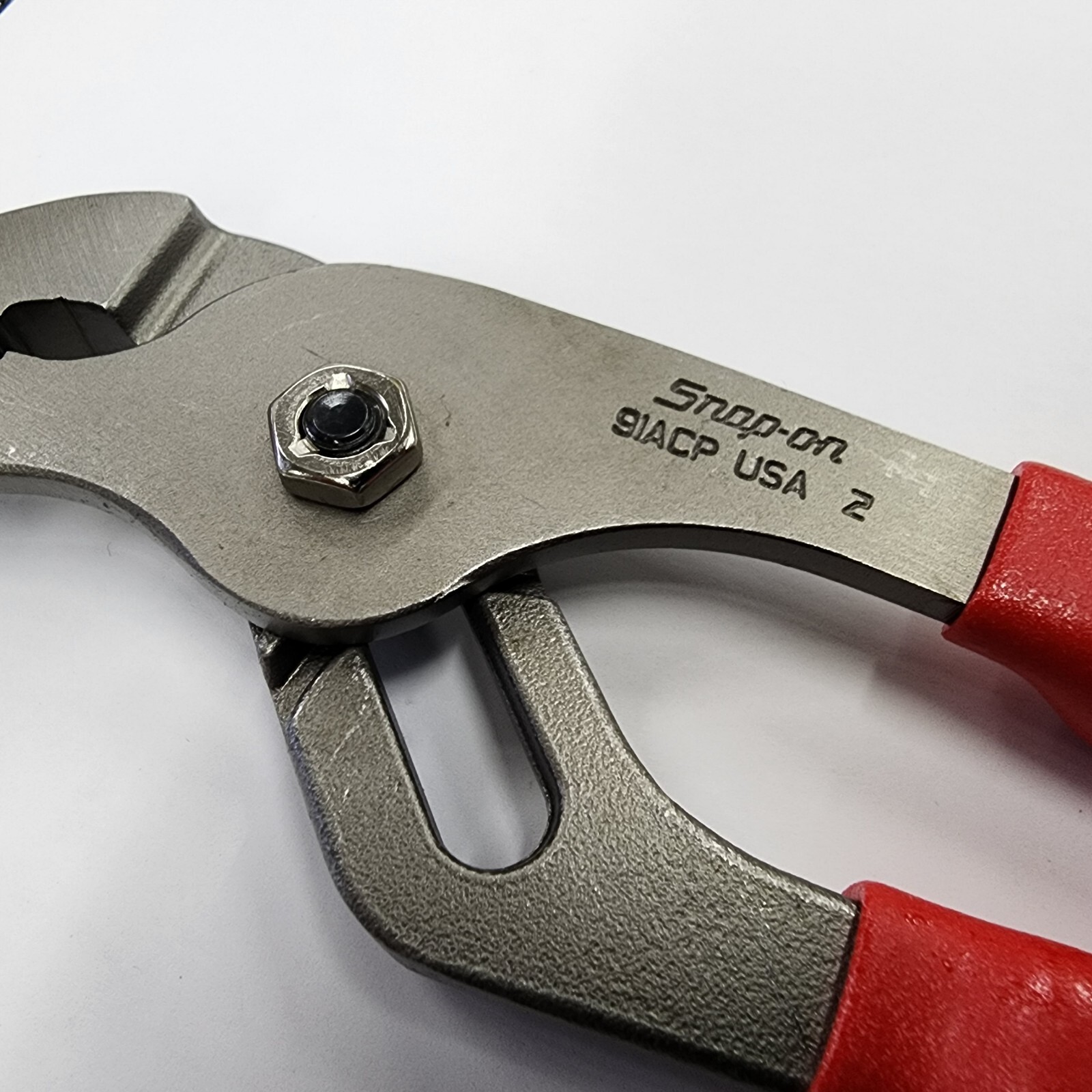 Snap-on Tools USA NEW RED 9″ Adjustable Joint Interlocking Channel Pliers 91ACP