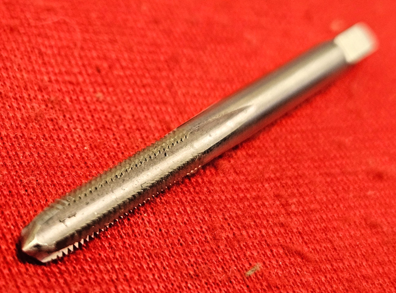 8-40 NS Plug Tap Irwin Hanson 1126 ZR 4FL Carbon Steel USA 8/40
