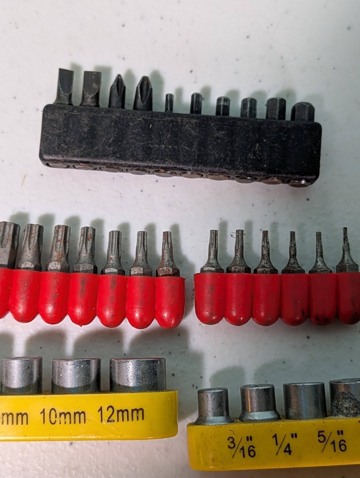 1/4″ Drive 6 Point Socket Set Metric & Standard & Other Misc Bits