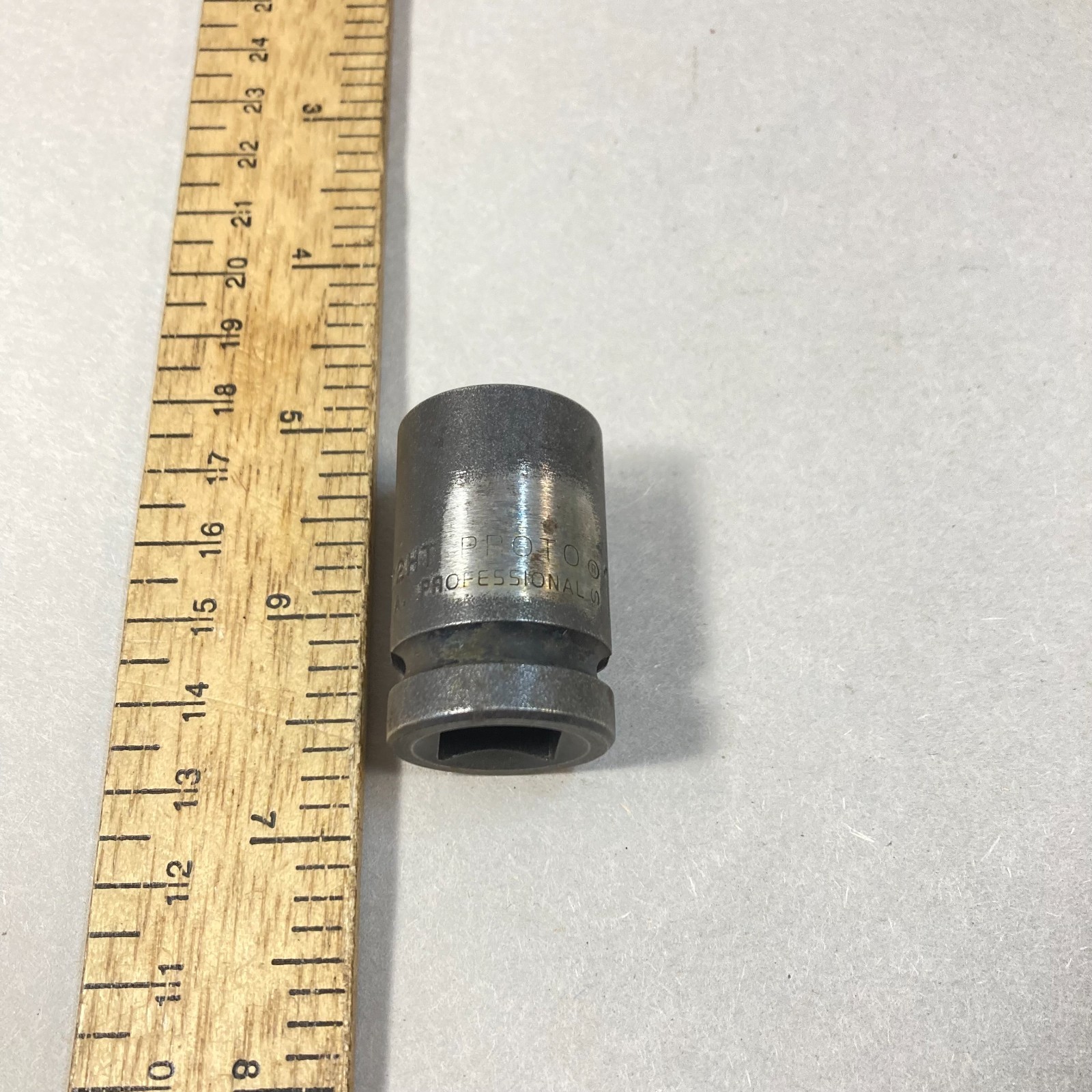 Proto 11/16″ Impact Socket 1/2″ Drive SAE 6 Point #7422HT USA