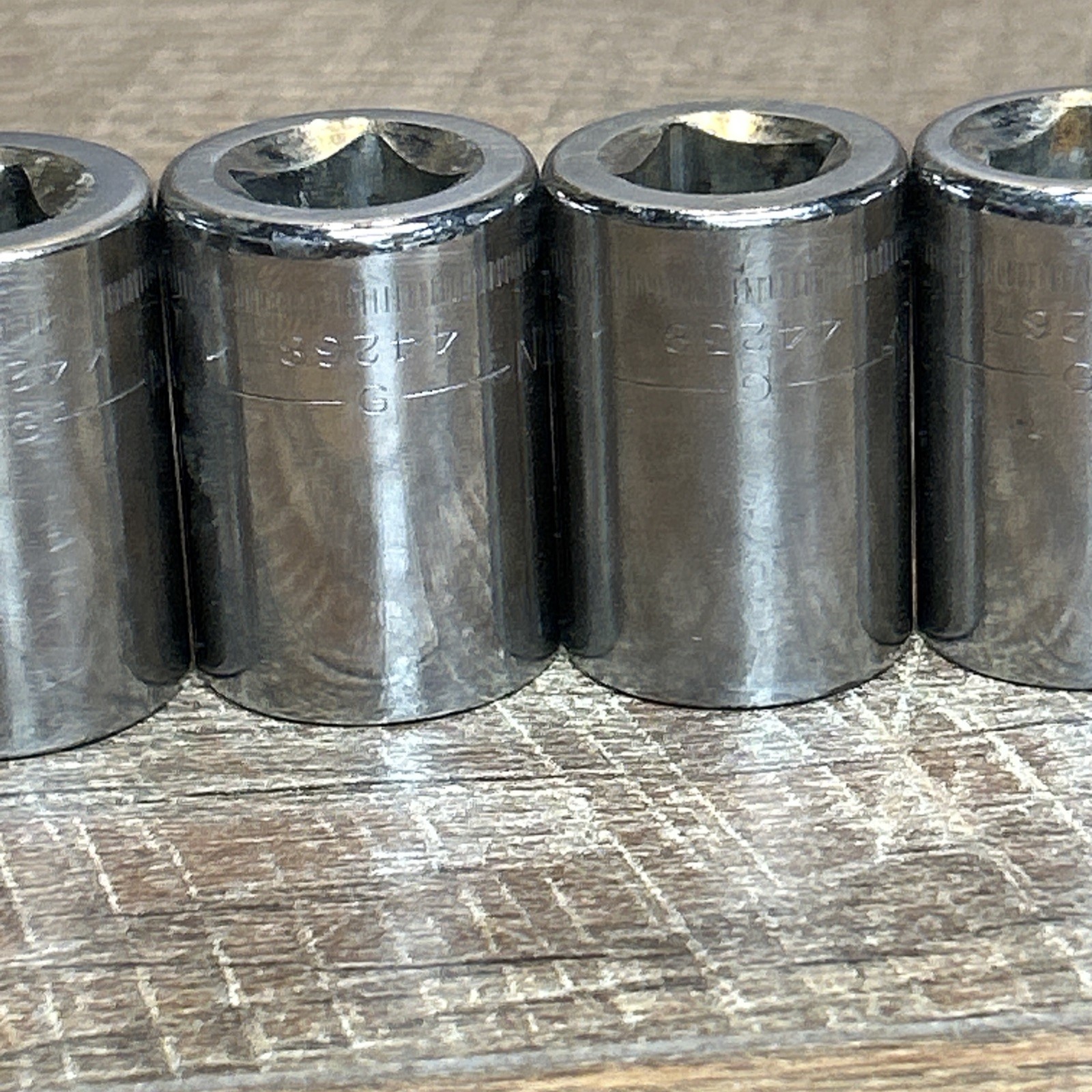 10 Piece Vintage Craftsman 1/2″ Drive 12 Point Metric Socket Set Made In USA