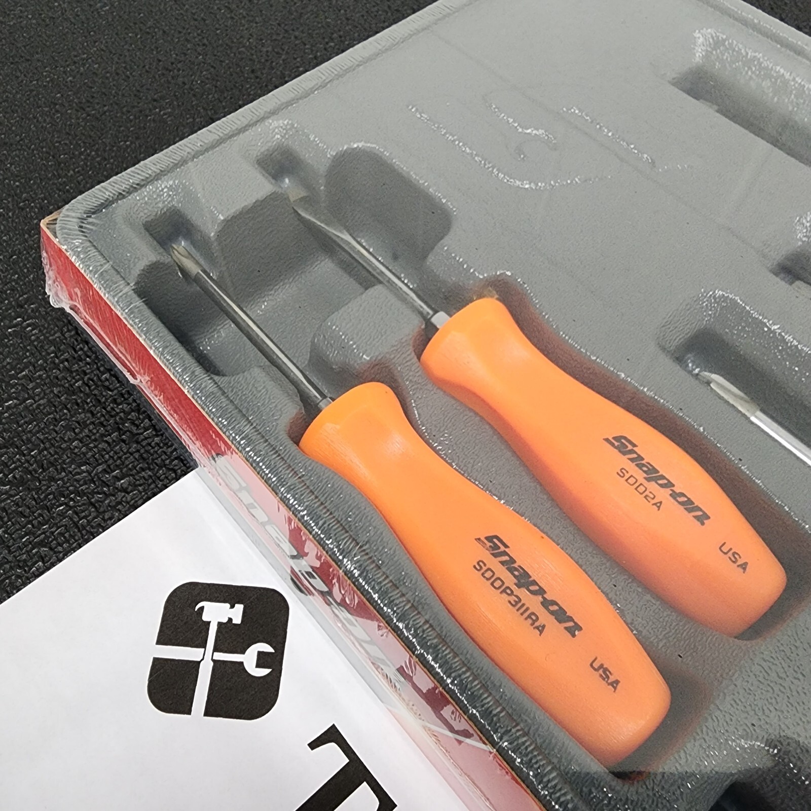 Snap-on Tools USA NEW 7pc ORANGE Hard Grip Combination Screwdriver Set SDDX70AO