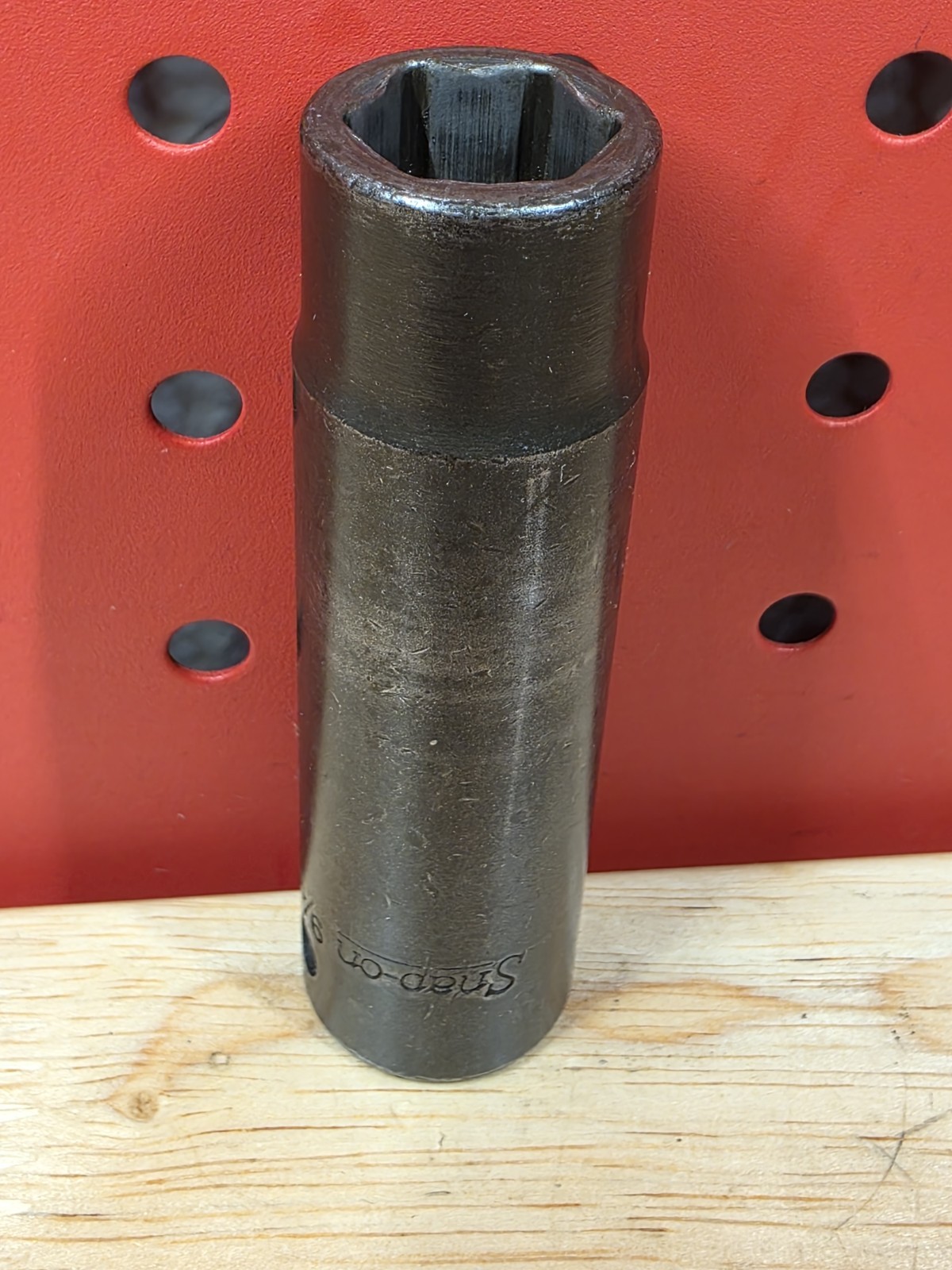 Snap-on Tools SIM180 9/16″ Flank Drive 1/2″ Drive 6-Point Deep Impact Socket