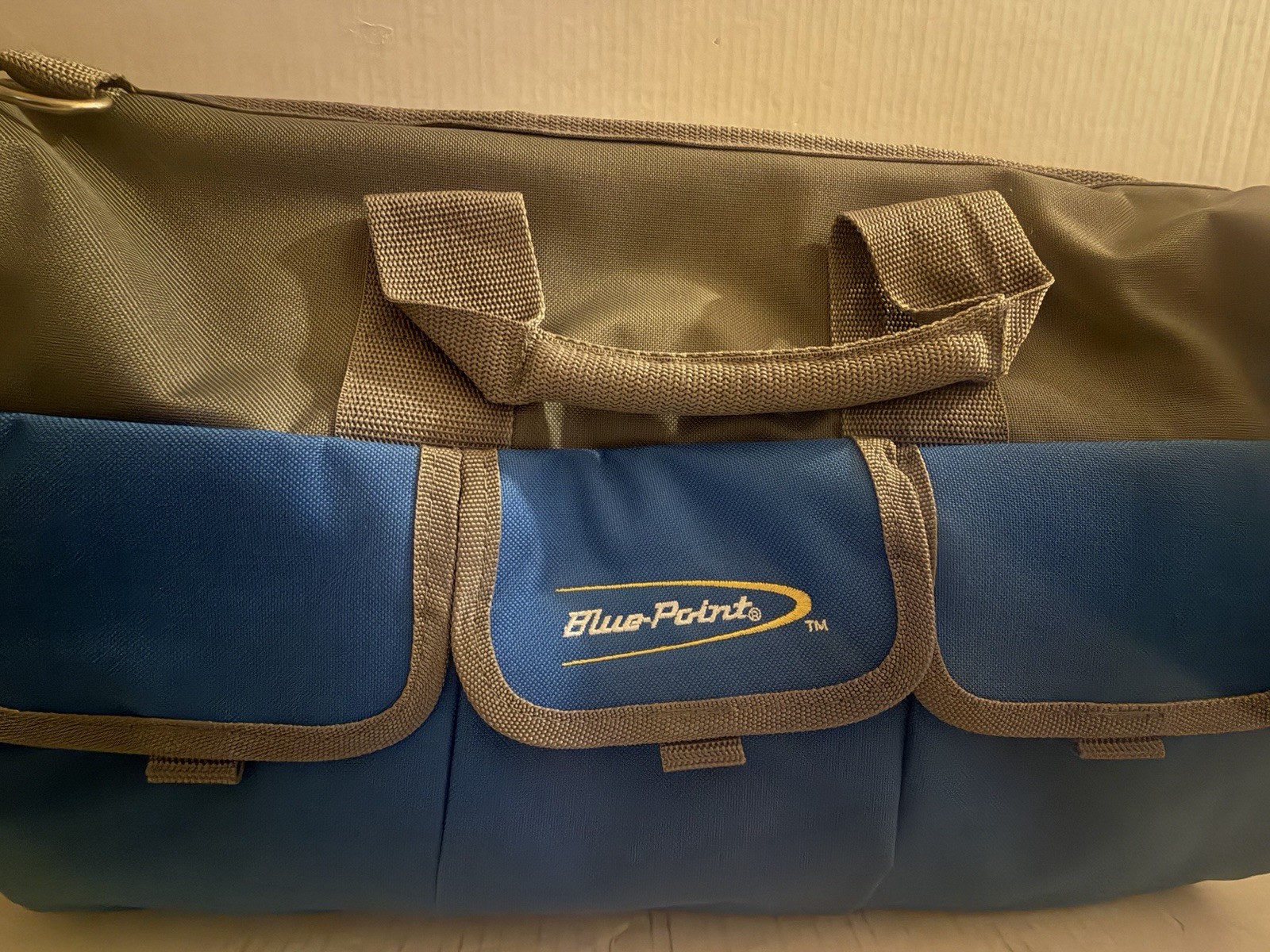 Blue Point 16.5″ (420mm) Tote Tool Bag – As sold by Snap On