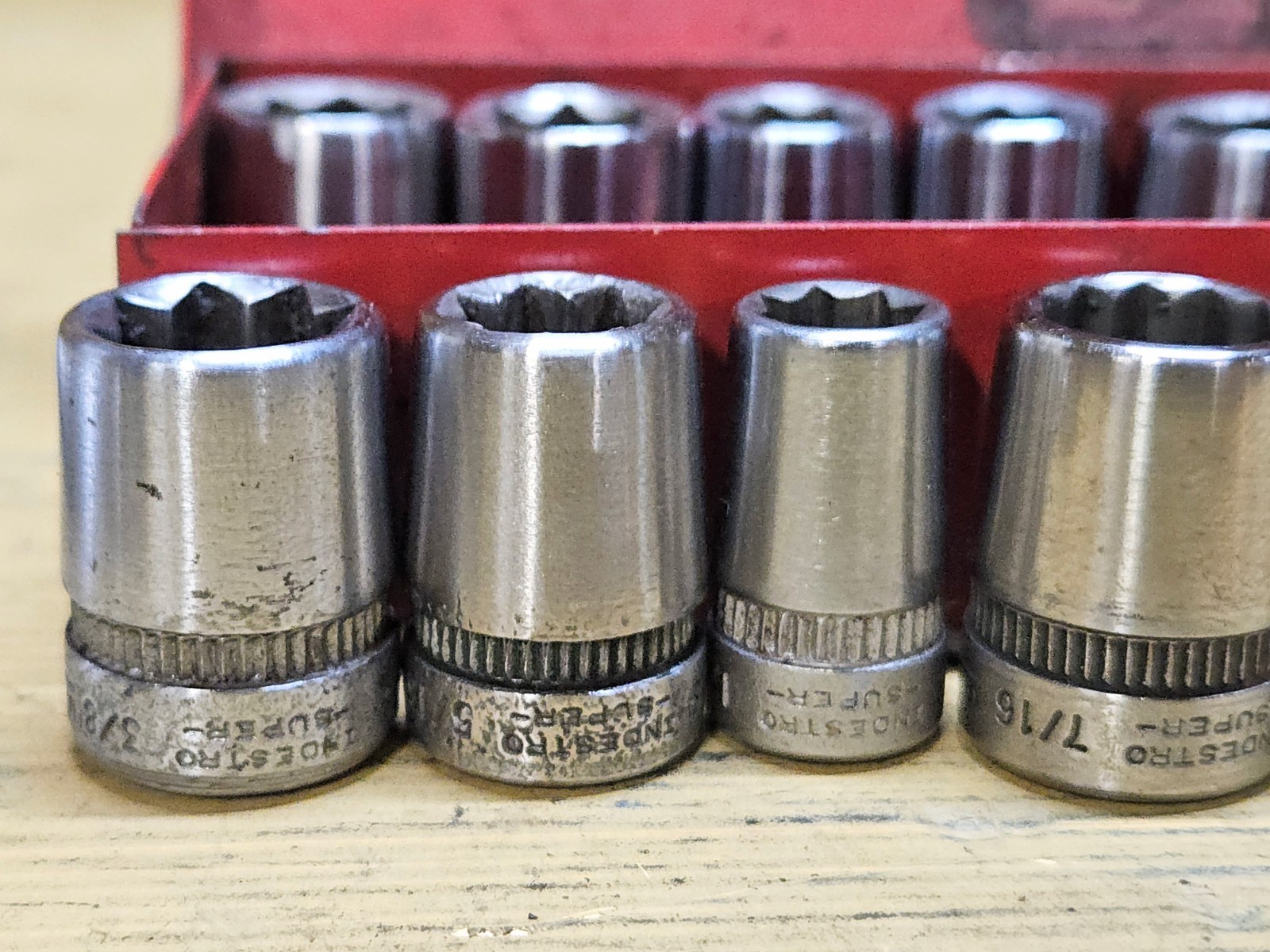 Vintage Indestro No. 7600 1/4” Drive Socket Set w/Metal Box Ratchet Bar Sockets