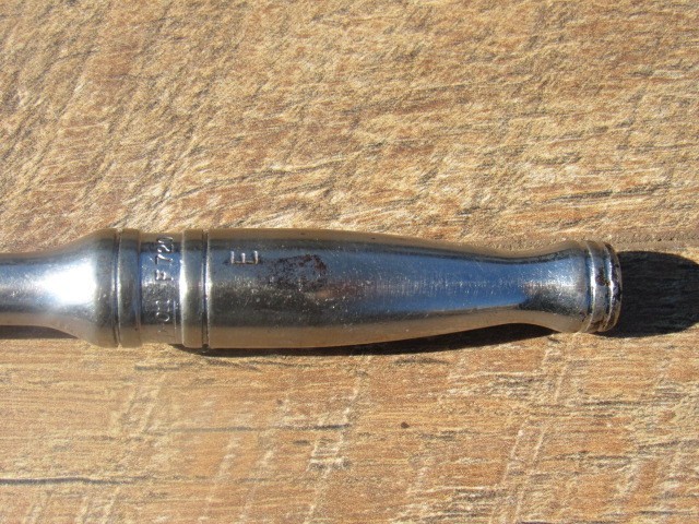 SNAP ON 3/8″ DRIVE F720 CHROME STANDARD HANDLE RATCHET UNDERLINE SILVER BADGE