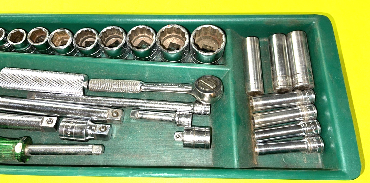 S-K TOOLS 50 PIECE 1/4 & 3/8 DRIVE SAE. GENERAL SERVICE SET SHORT & DEEP