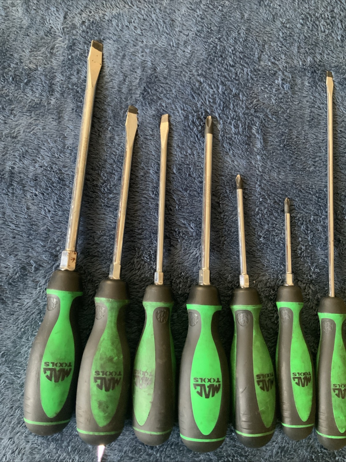 Mac Tools Green Screwdrivers……12pc…..see Pics….