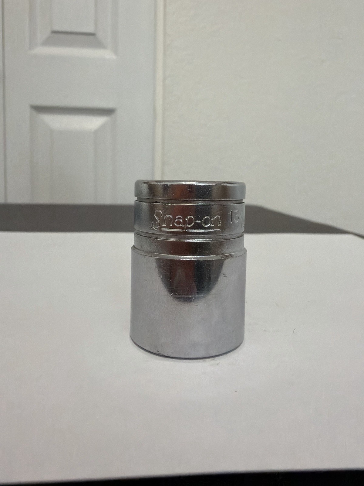 Snap On – 1/2″ Drive SW-261 13/16″ 12Pt SAE Shallow Chrome Socket – SW261