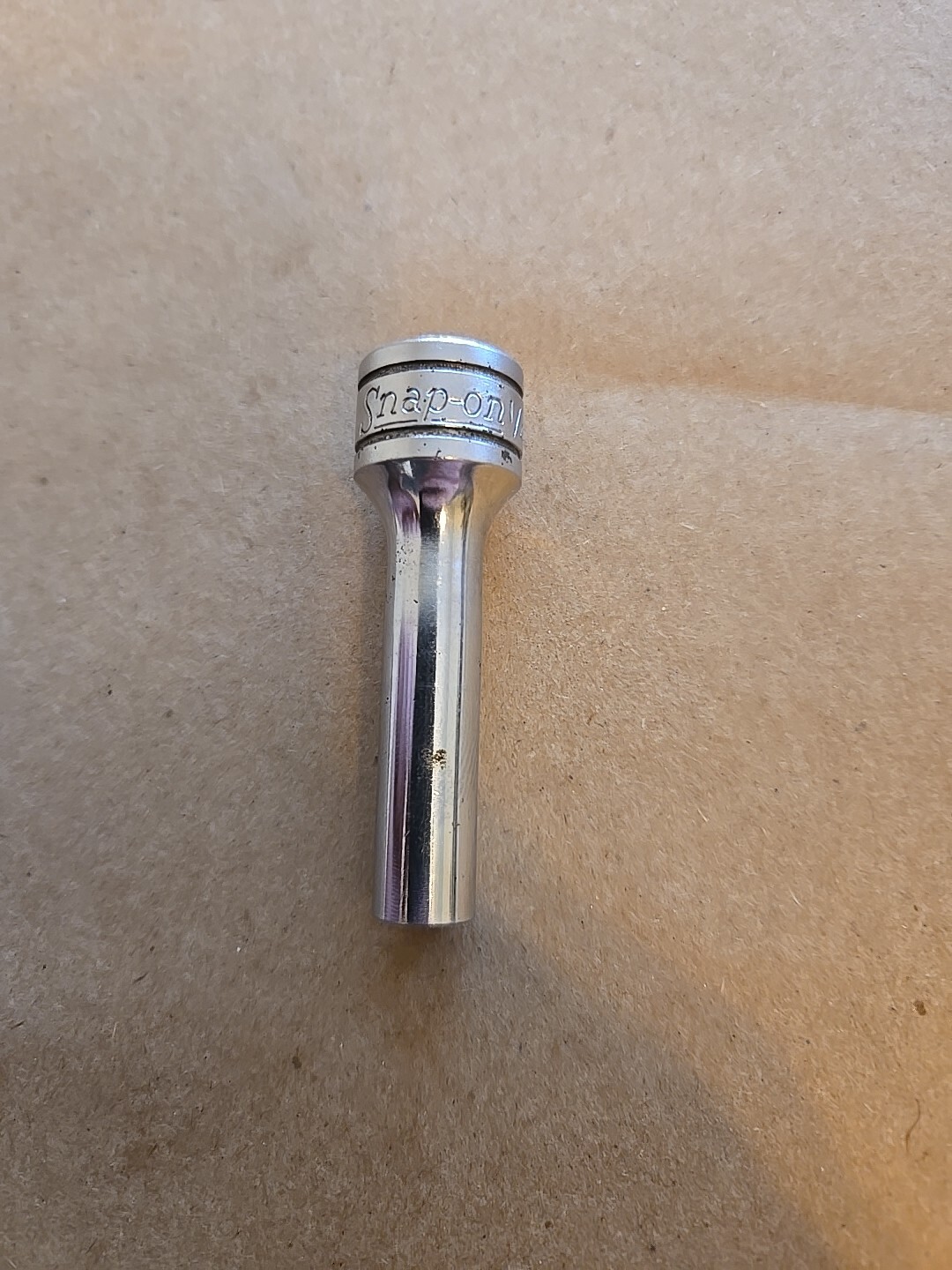 Snap On 3/8″ Drive 1/4″ 6PT Deep Chrome Socket SFS081