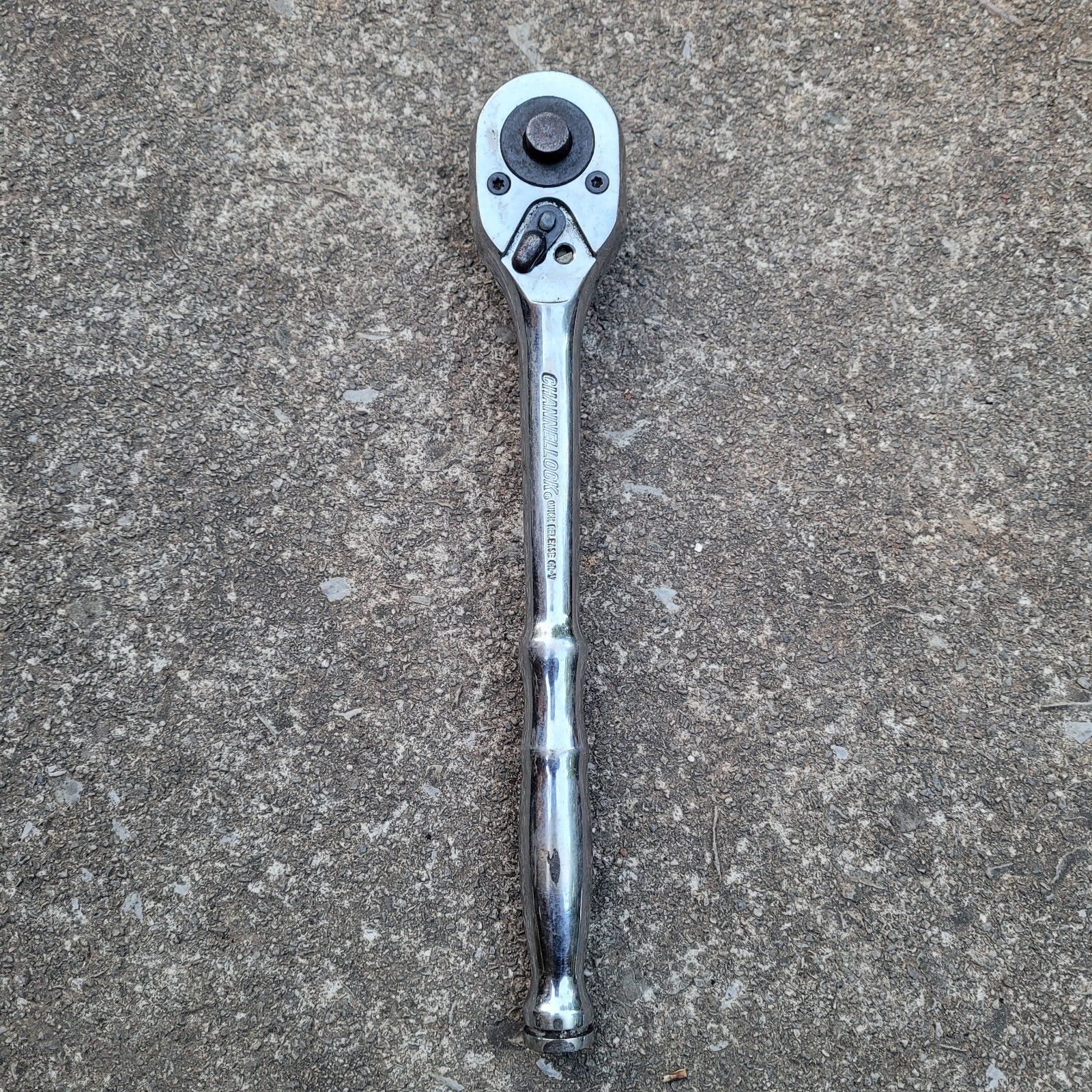Channellock Tool Quick Release CR-V 1/2″ Drive Rachet Socket Wrench 8” Long
