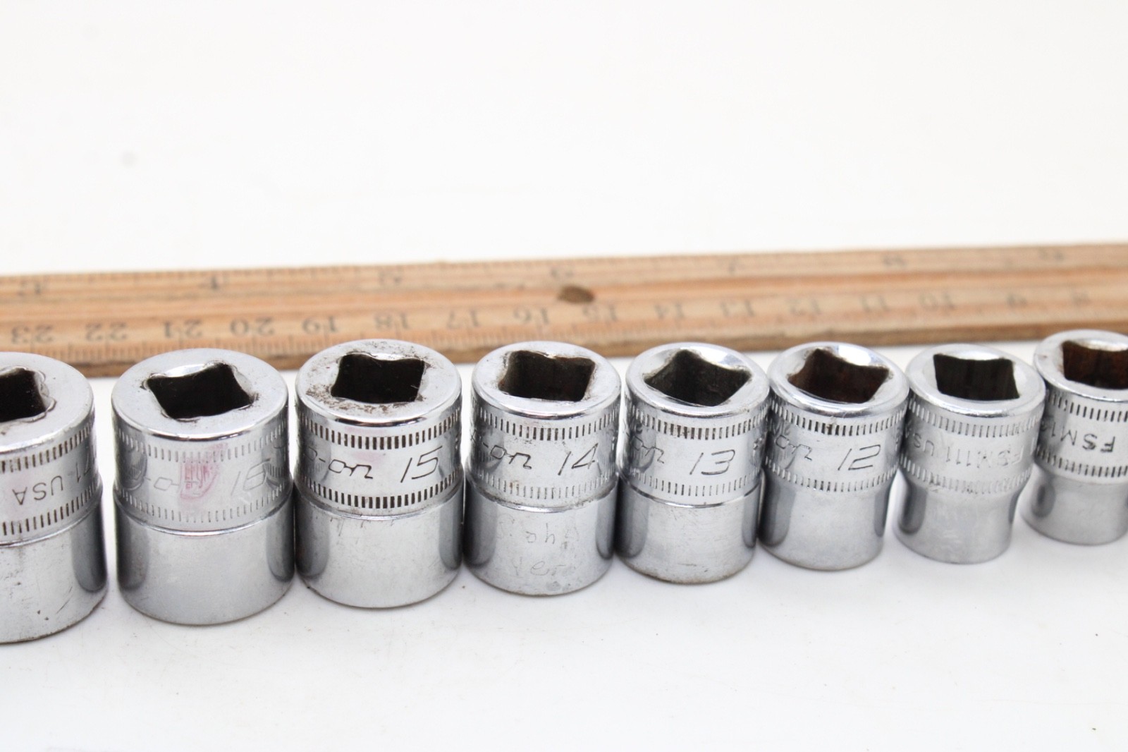 Snap-on 212FSMY 7-19mm 3/8″ Drive 6 Point 13 Piece Metric Chrome Socket Set USA
