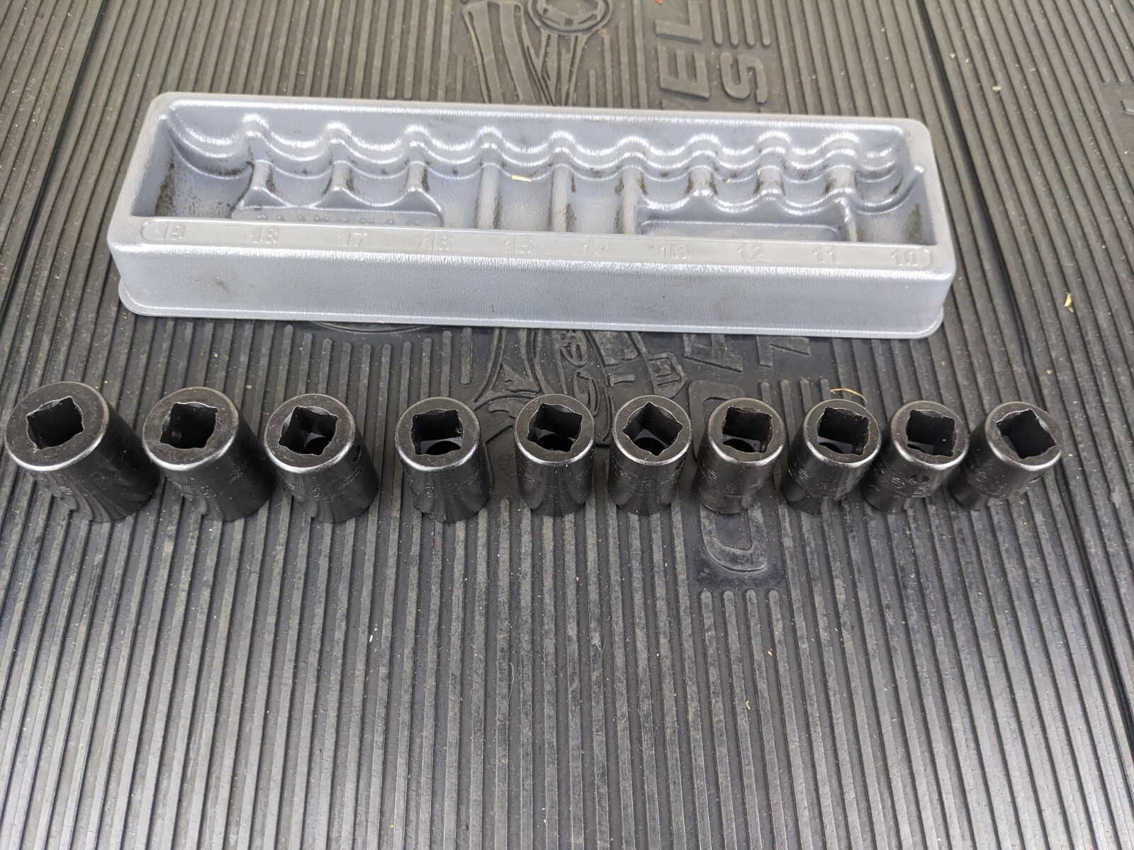 #bb249 Snap On 1/2″ drive 10 t0 19 mm 6-point Shallow Impact Socket Set 310IMMYA