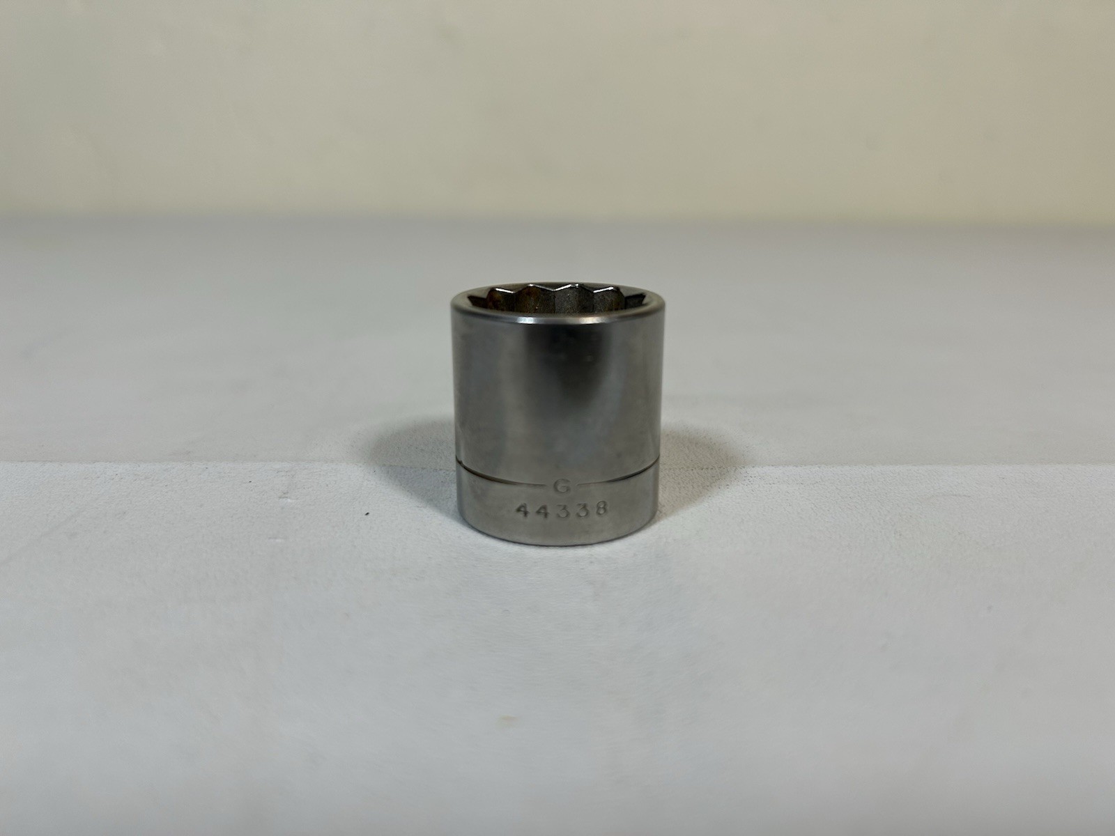 Craftsman -G- 44338 3/8 Inch Drive 12 Point SAE 13/16″ Inch Shallow Socket USA