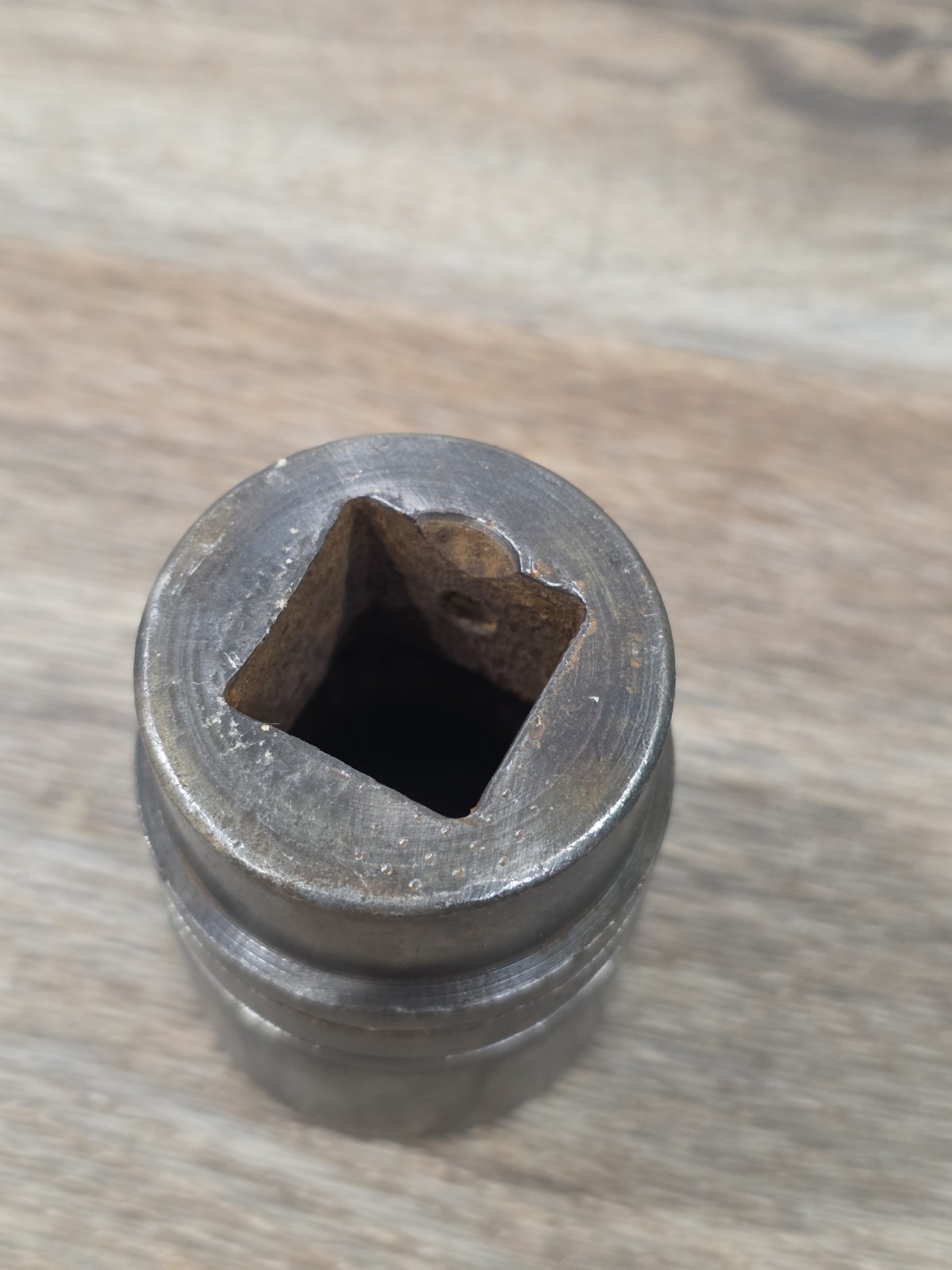 Snap-on 1-3/16″ Socket 3/4″ Drive 12 Point Shallow LDH-382 USA Made Tool
