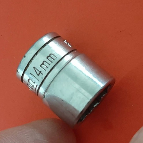 1962 Snap-on Tools 3/8″ Drive 14M/M 12PT Point Shallow Socket USA F 14M 14MM