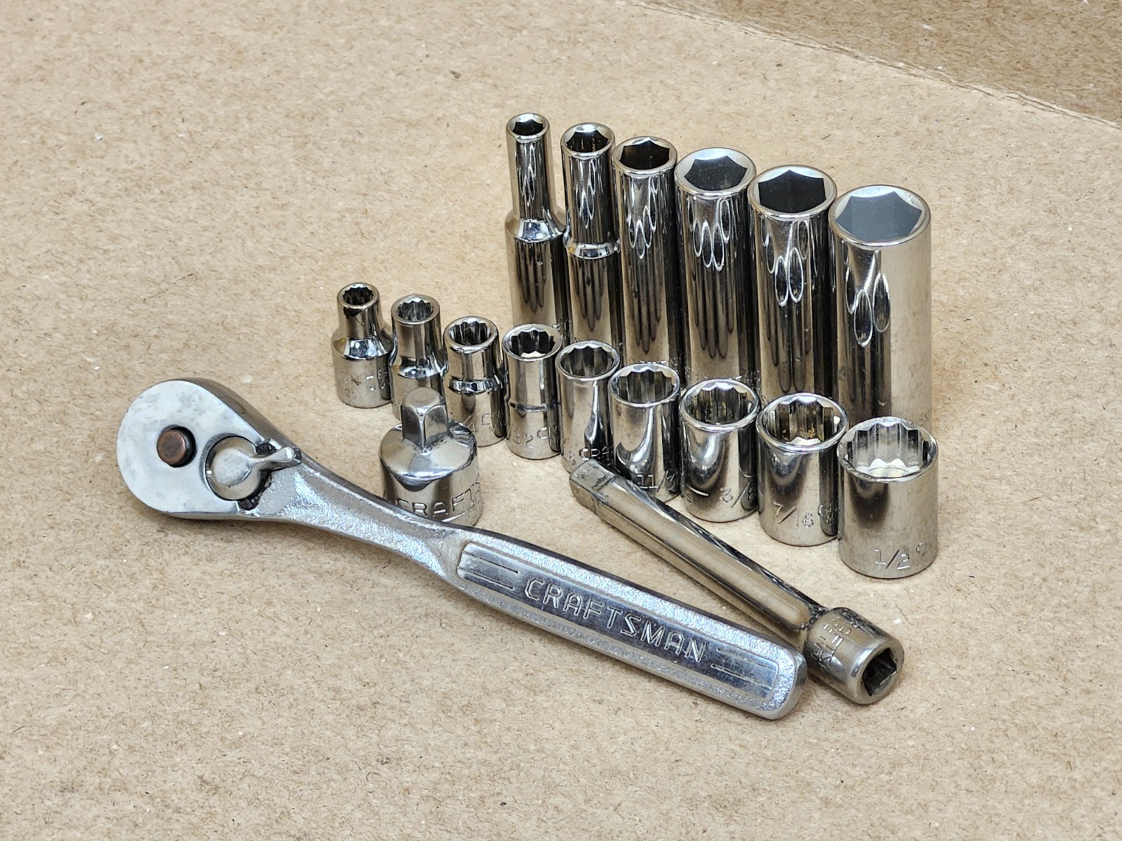 Craftsman 1/4 Ratchet V 43186 With Sockets, Adapter and 3″ Extension 18pc Set