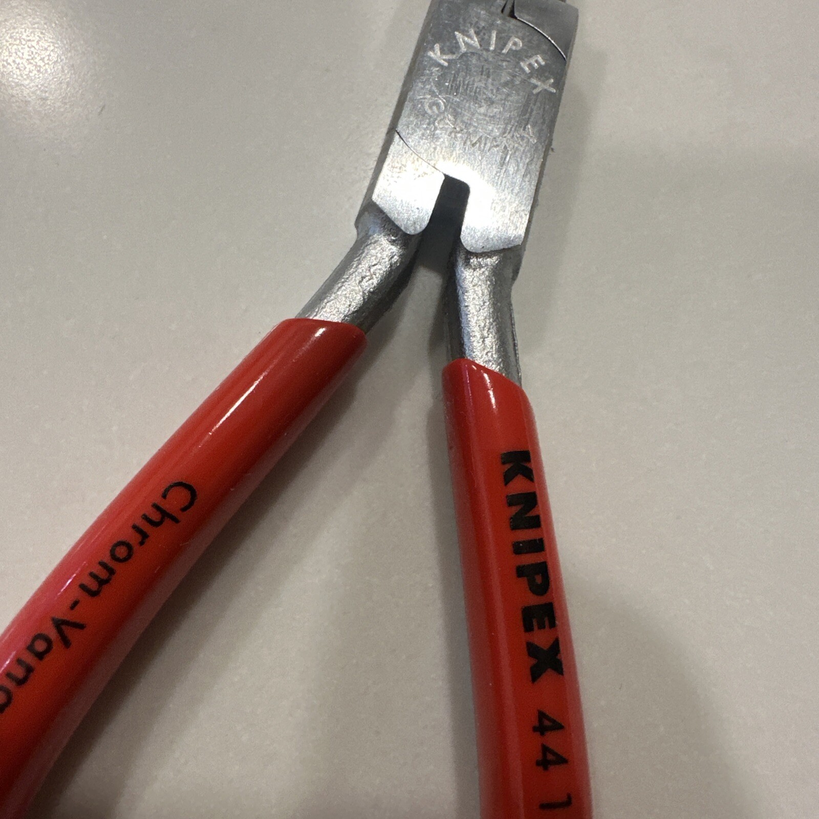 Knipex Circlip Pliers Internal Straight, 15/32″-1″ Bore Dia, Chrome No. 4413J1