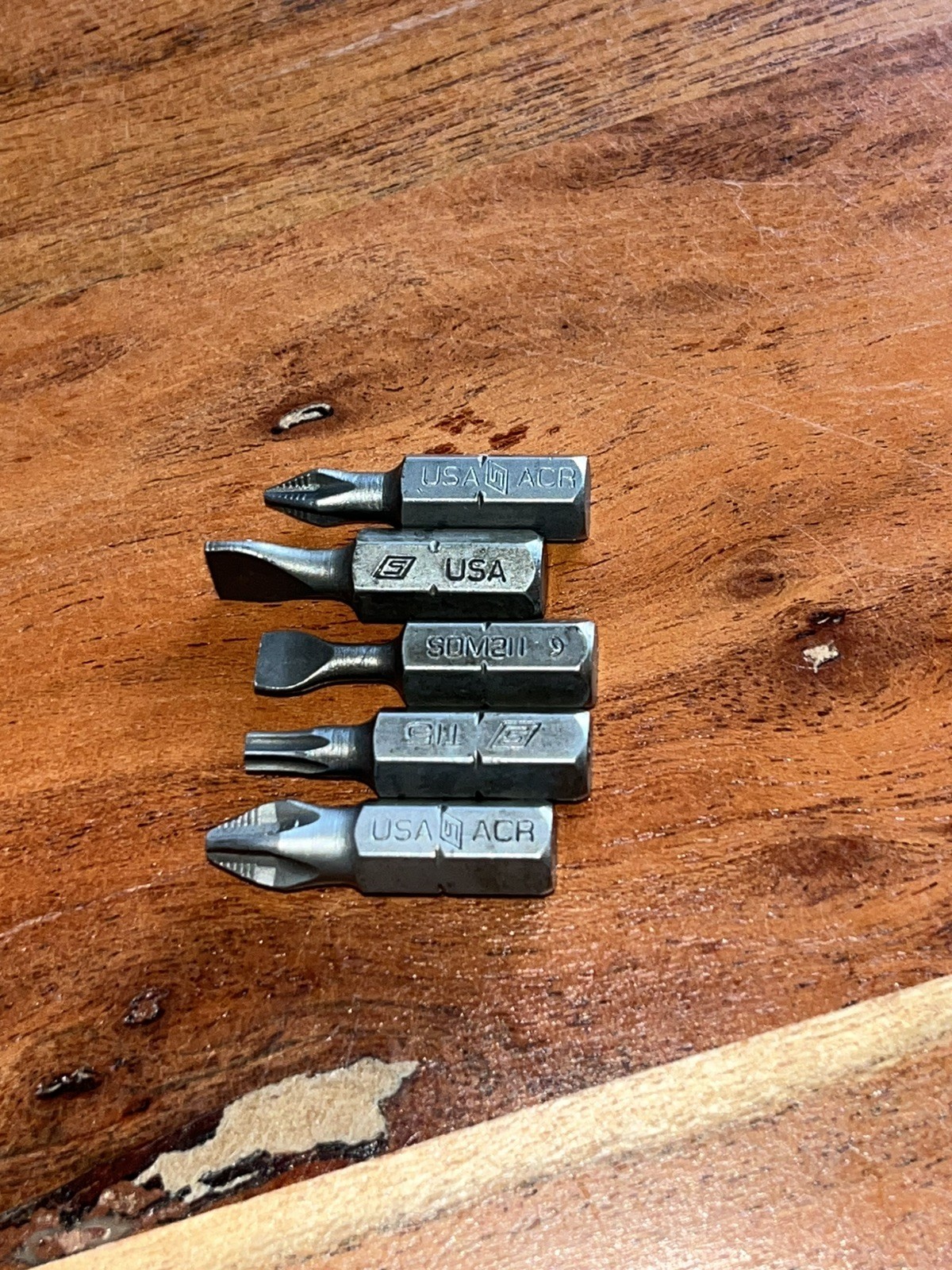 Snap-on Ratcheting Screwdriver Set with Case, Bits & Extension Bars Rare Red USA