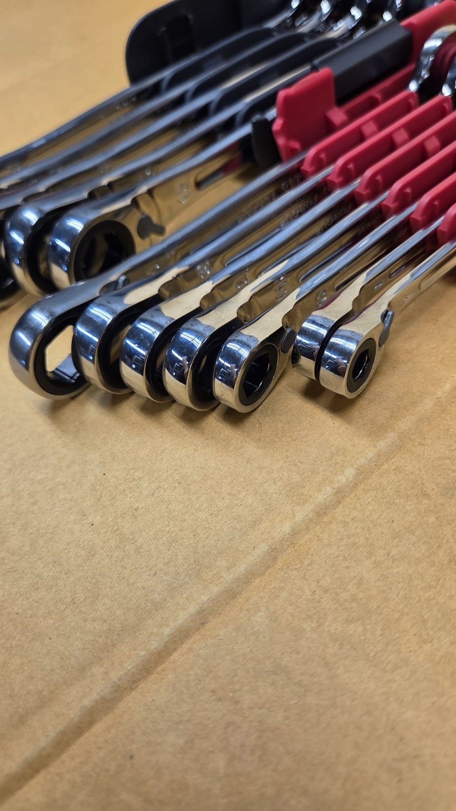 Mac SRWMO126PT 12-Piece Metric 6-Point Offset Reversible Ratcheting Wrench Set