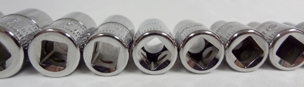 Snap-On 117TMM 17 Piece 1/4″ Drive 6 Point Metric Service Starter Set w/ Case!