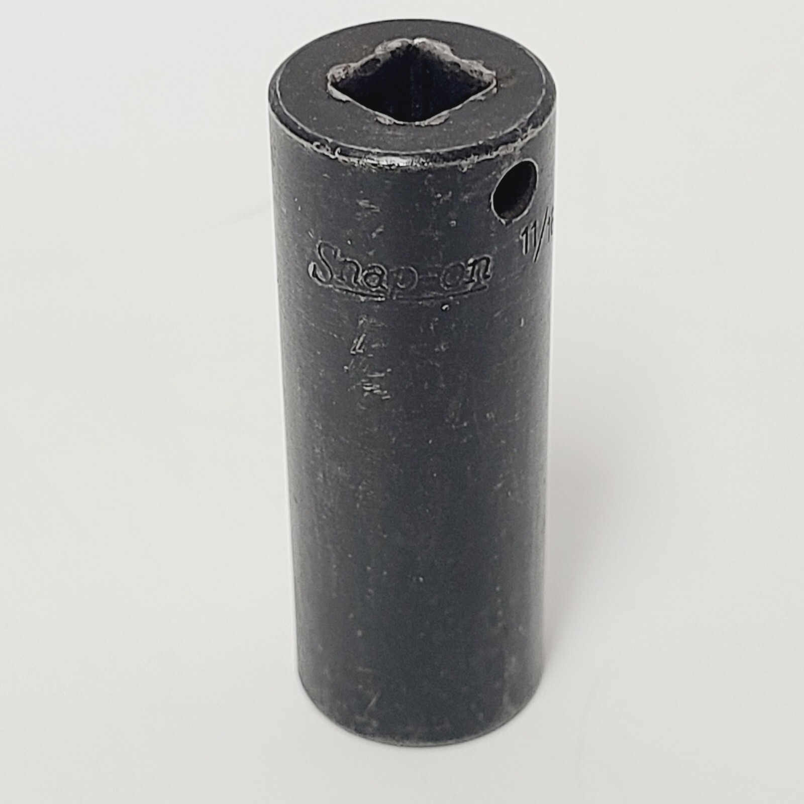 Snap On 3/8″ Drive 11/16″ SAE Deep Impact 6pt Socket SIMF220 USA