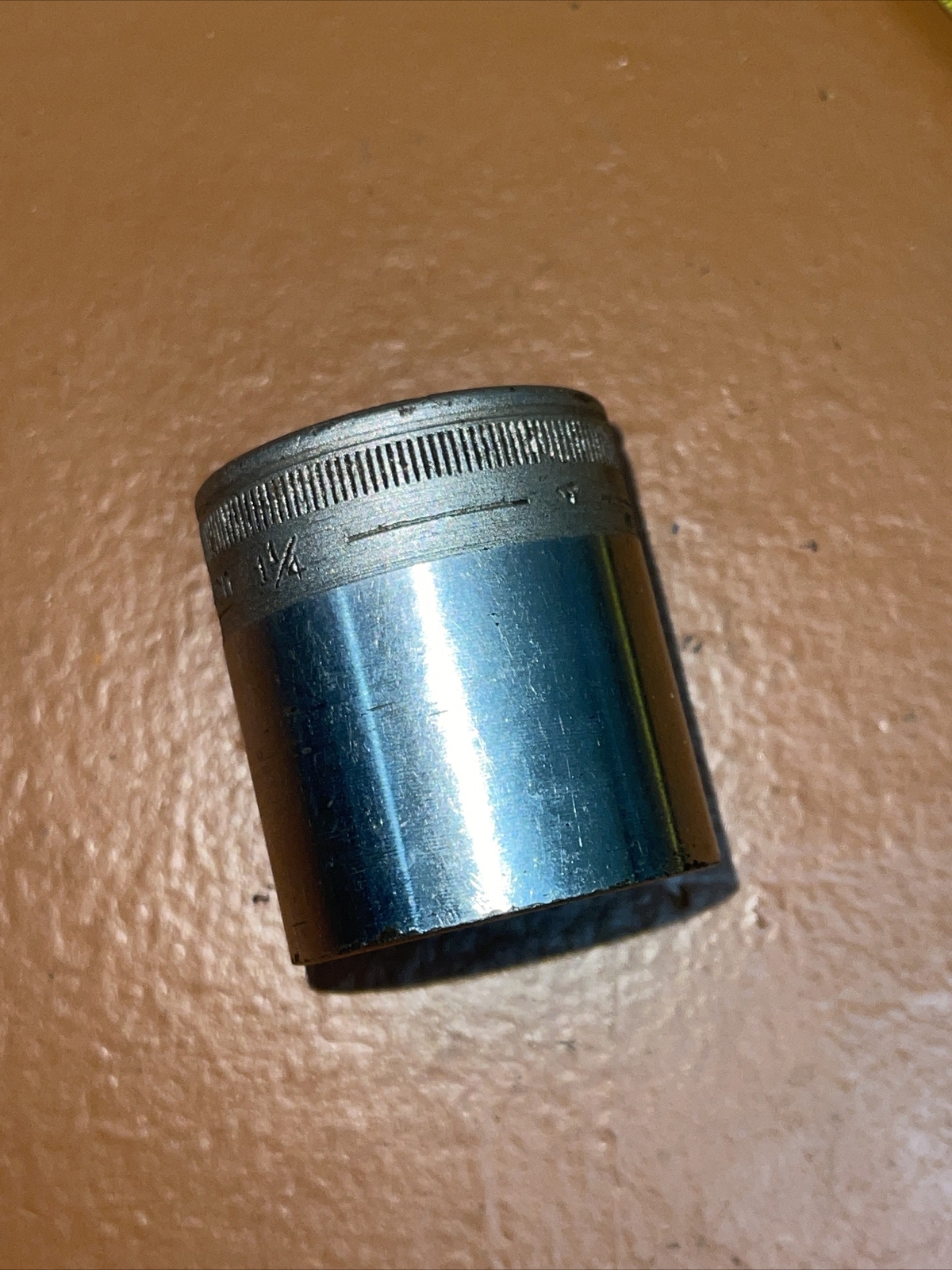 1941 Snap on Tools USA 1 1/4 In SAE 1/2 Drive 12 Point Socket SW-400 Sw400