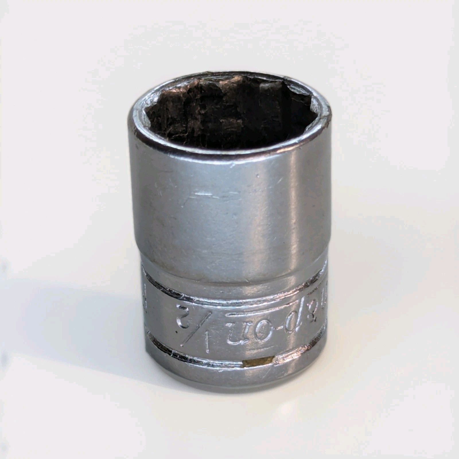 Snap-on F161 3/8″ Drive 1/2″ SAE 12-Point Flank Drive Shallow Chrome Socket USA