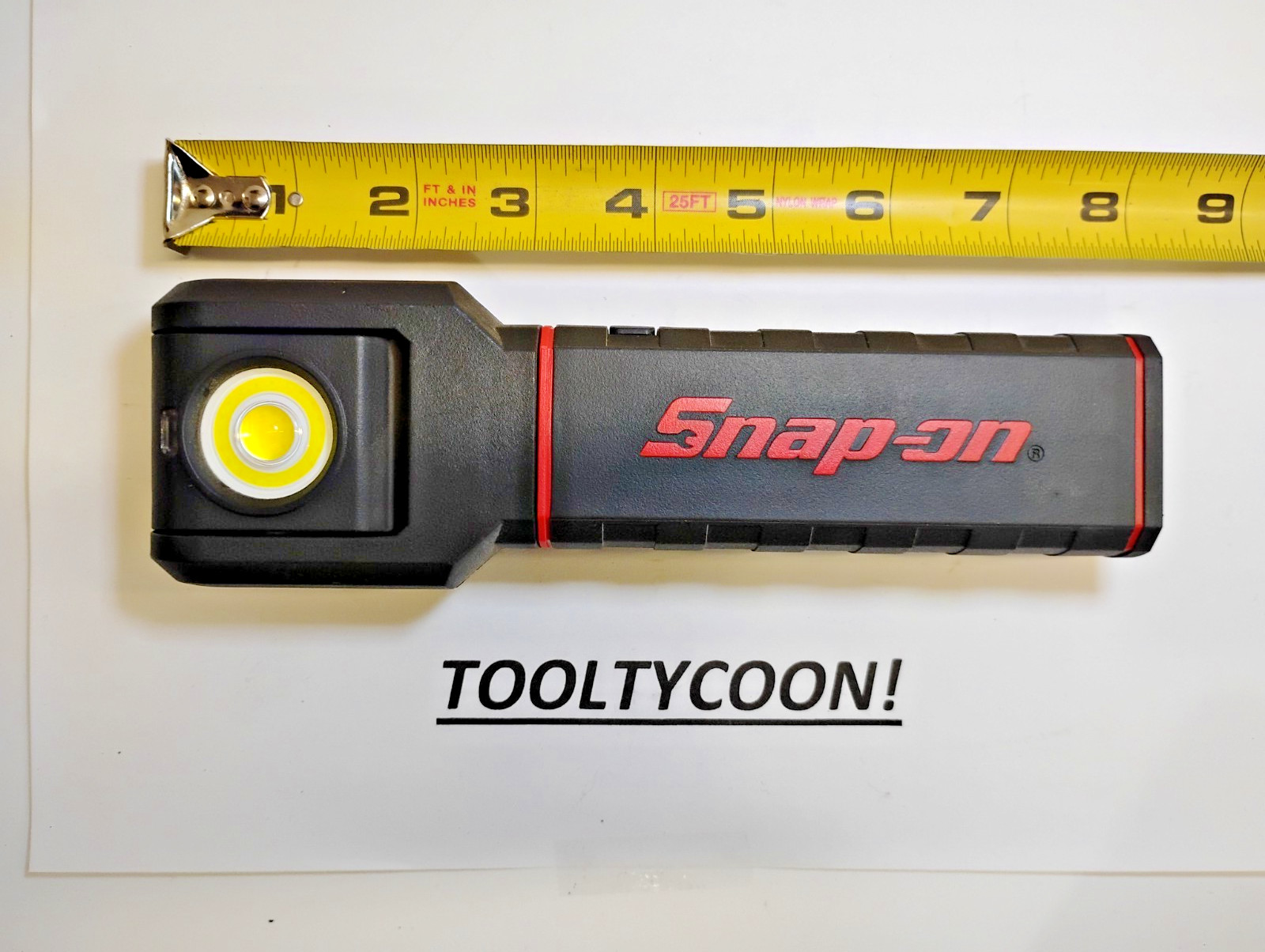 Snap-On Tools NEW ECARF052 Pivot Head 550 LUMEN AUTO FOCUS Rechargeable BLACK
