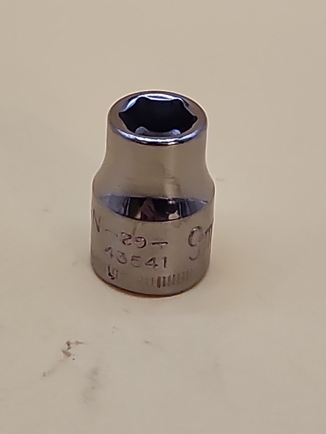Craftsman Tools 3/8″ Drive 9mm 6 Pt Shallow Socket G2 43541 USA