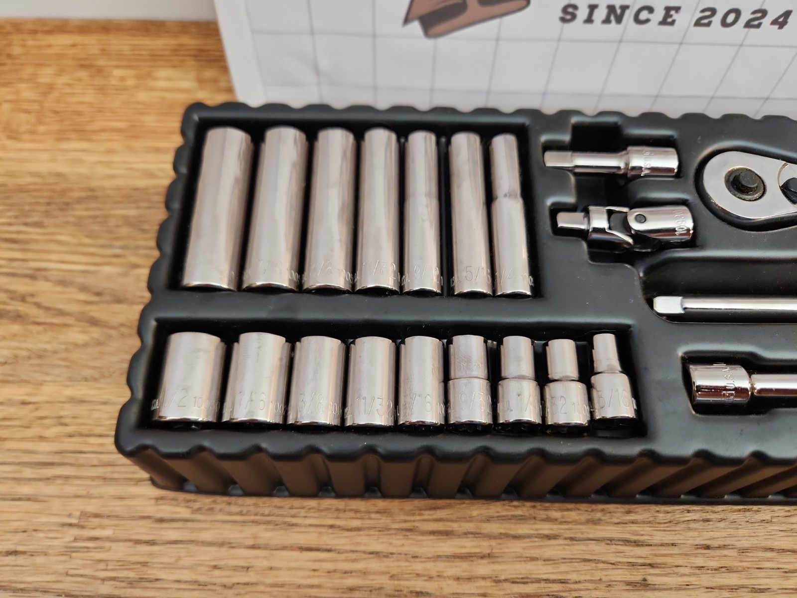 Allen Tools 1/4″ Drive Ratchet Set, Spinner Handle, Deep & Shallow Sockets 10900