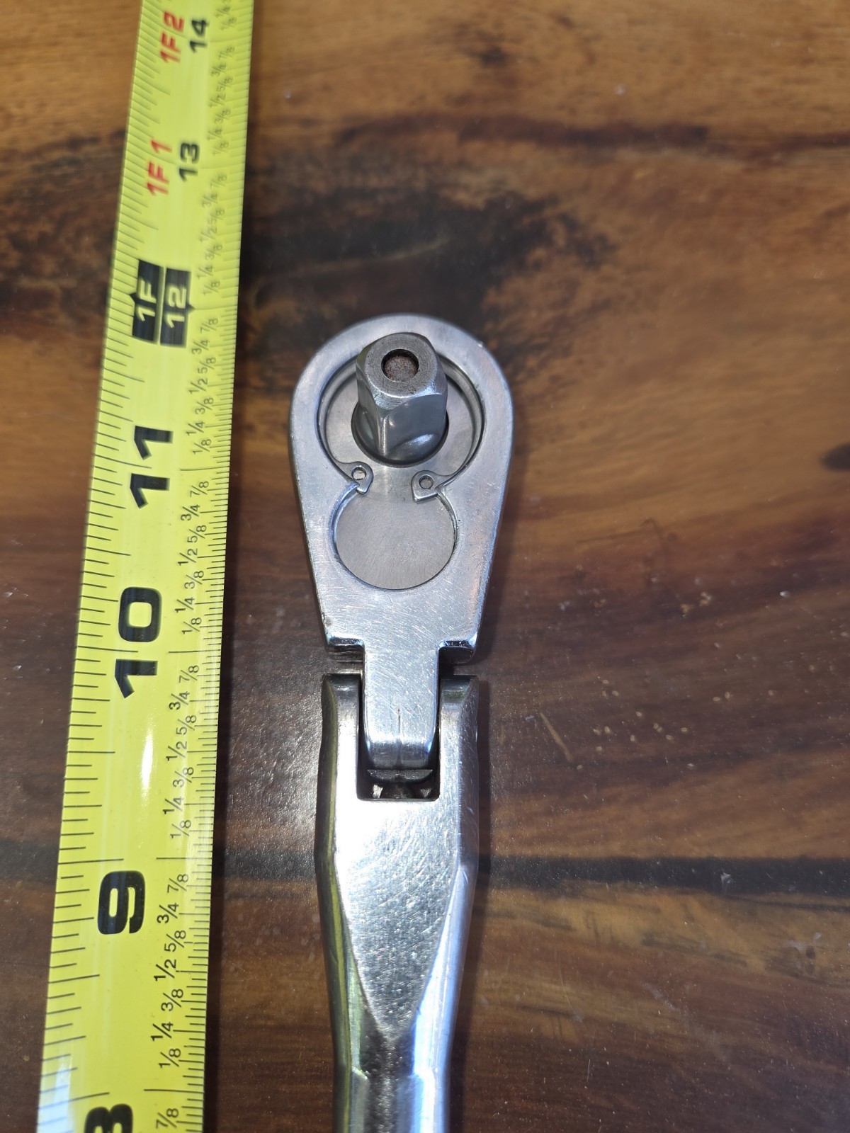 CRAFTSMAN USA – 3/8″ Drive 12″ Long Handle Flex Head Ratchet Ribbed Handle 44836