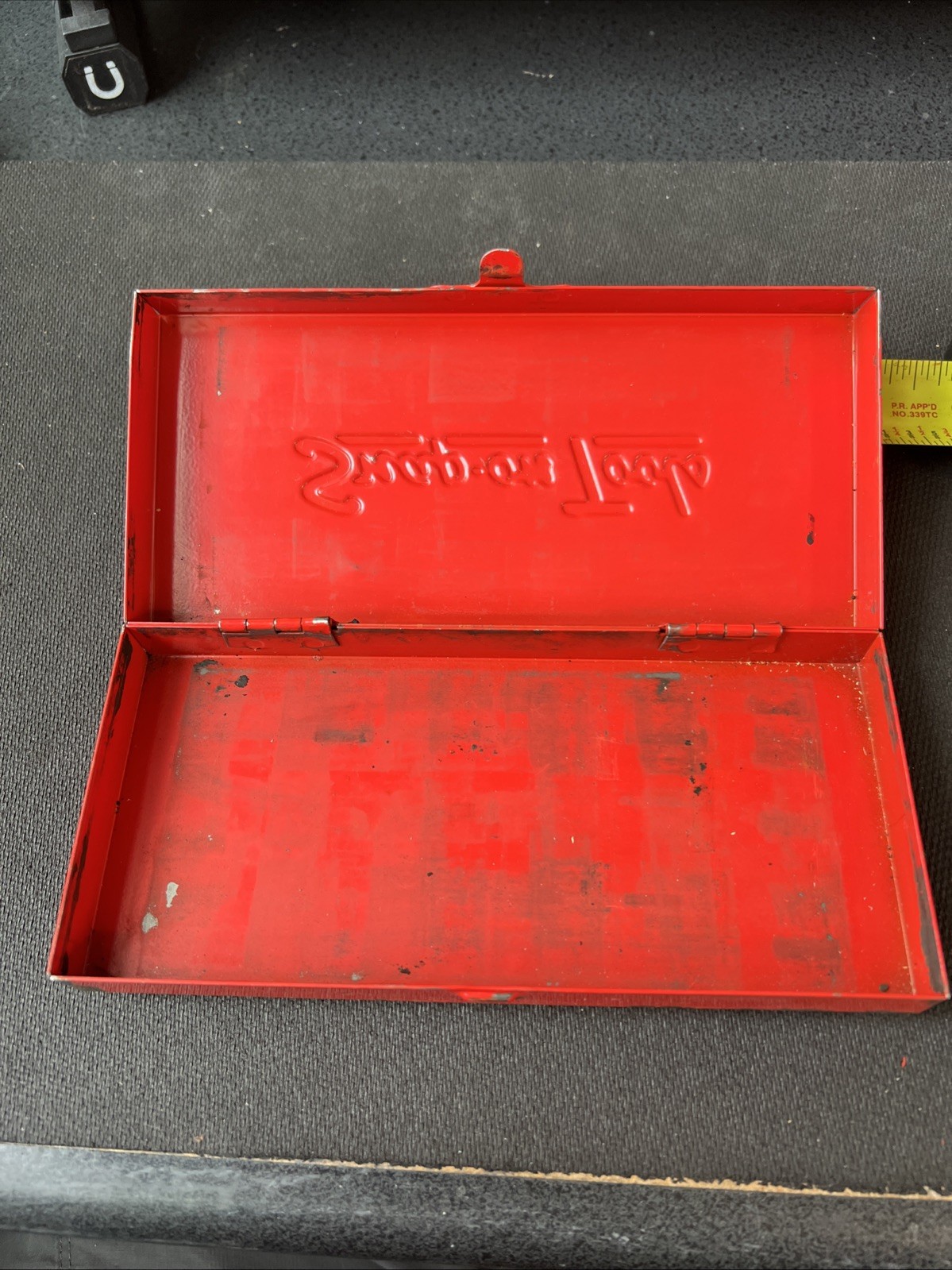 Snap-On Tools USA KRA-206A Red Metal Storage Tool Case Box, 8″ x 3″ NICE🔥